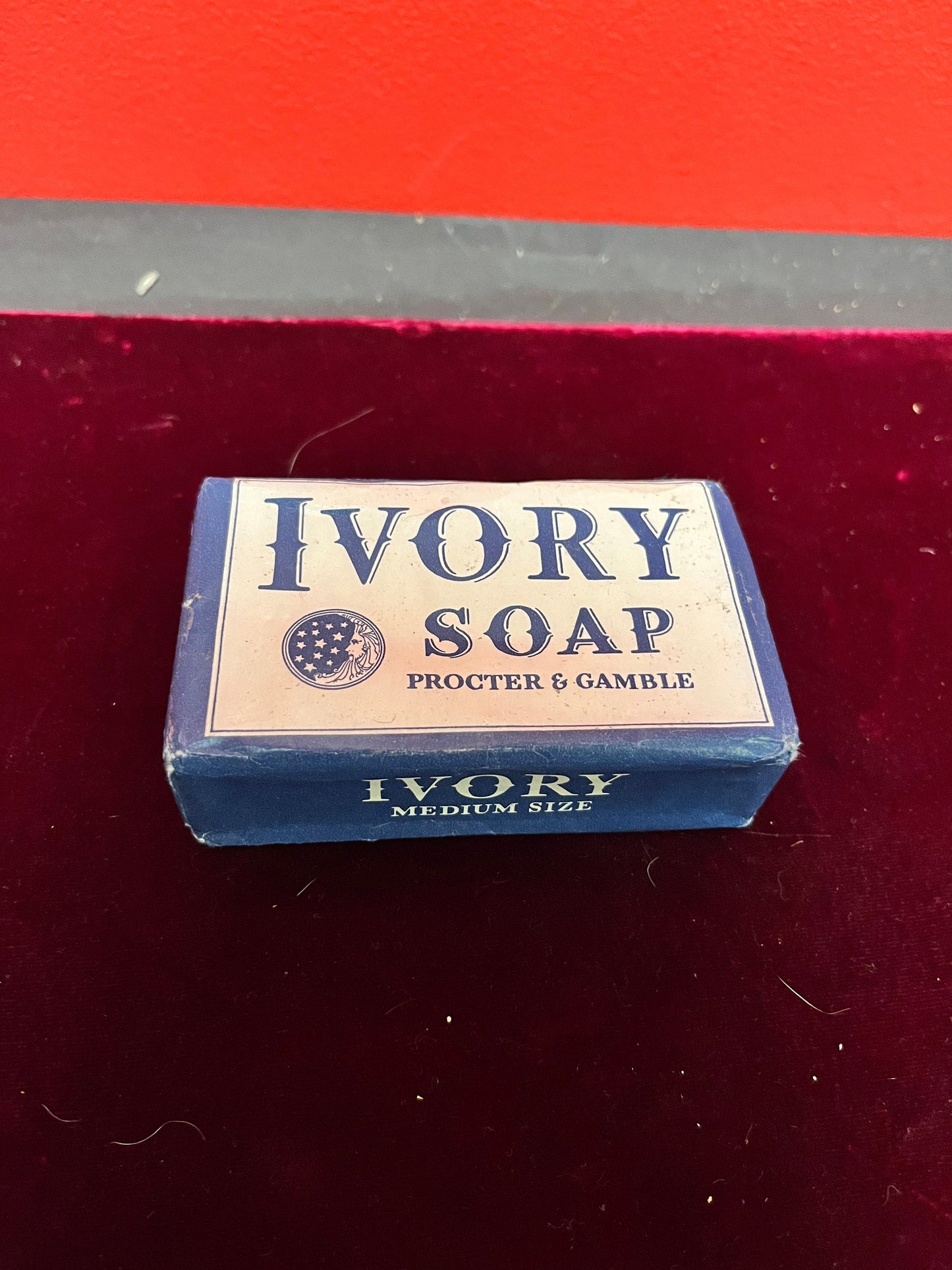 Authentic 1940s ivory soap   in original packaging and like new  4 x 2 1/2 x 1 high wow