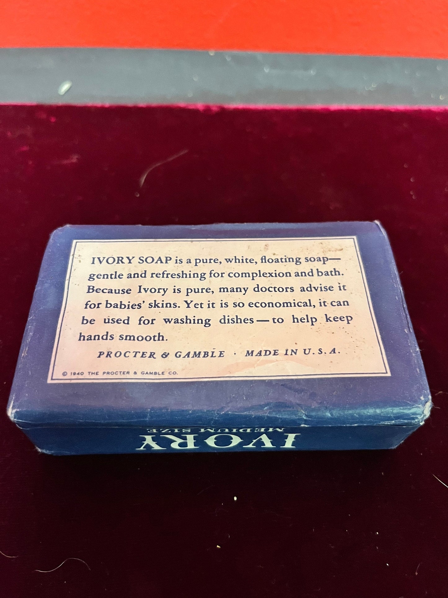 Authentic 1940s ivory soap   in original packaging and like new  4 x 2 1/2 x 1 high wow