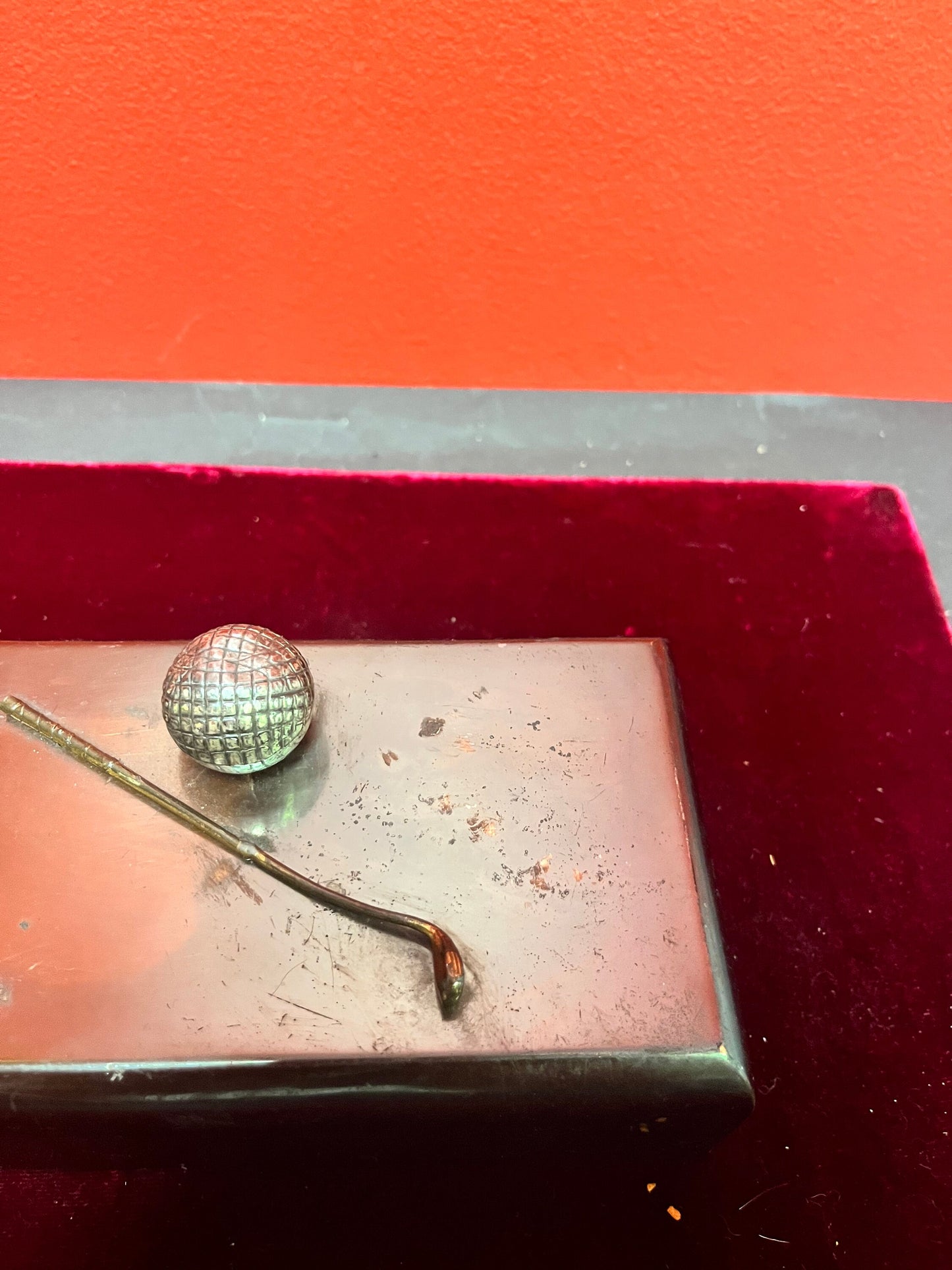 Stunning 6 x 3 x 2 high antique bronze signed Golf box  cigarettes or jewellery  golfers dream gift