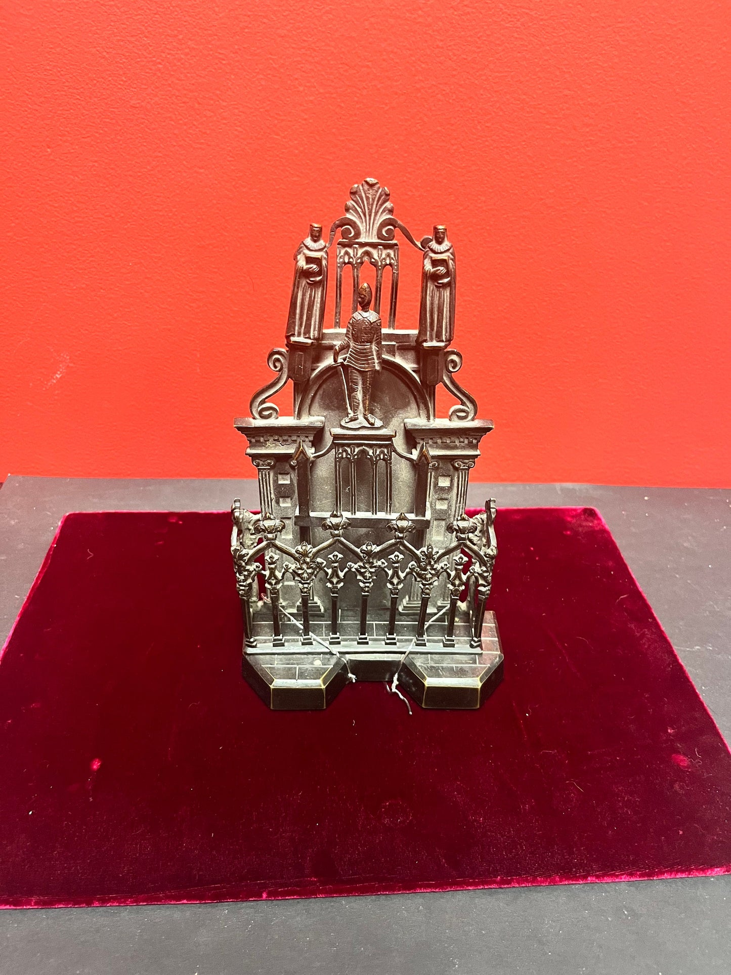 Stunning 10 inch early antique European bronze statue on marble stand fabulous detail