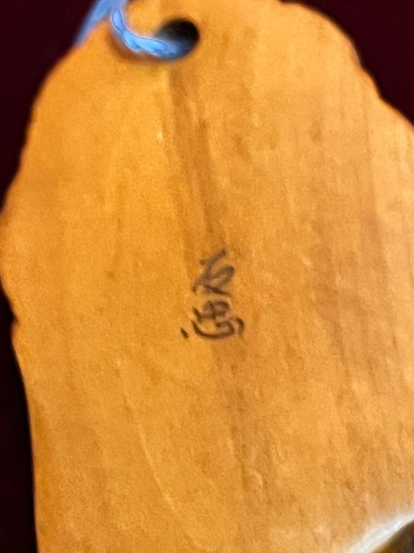 A  Lovely Japanese signed boxwood Netsuke  serene Buddha  wow  2 inches long