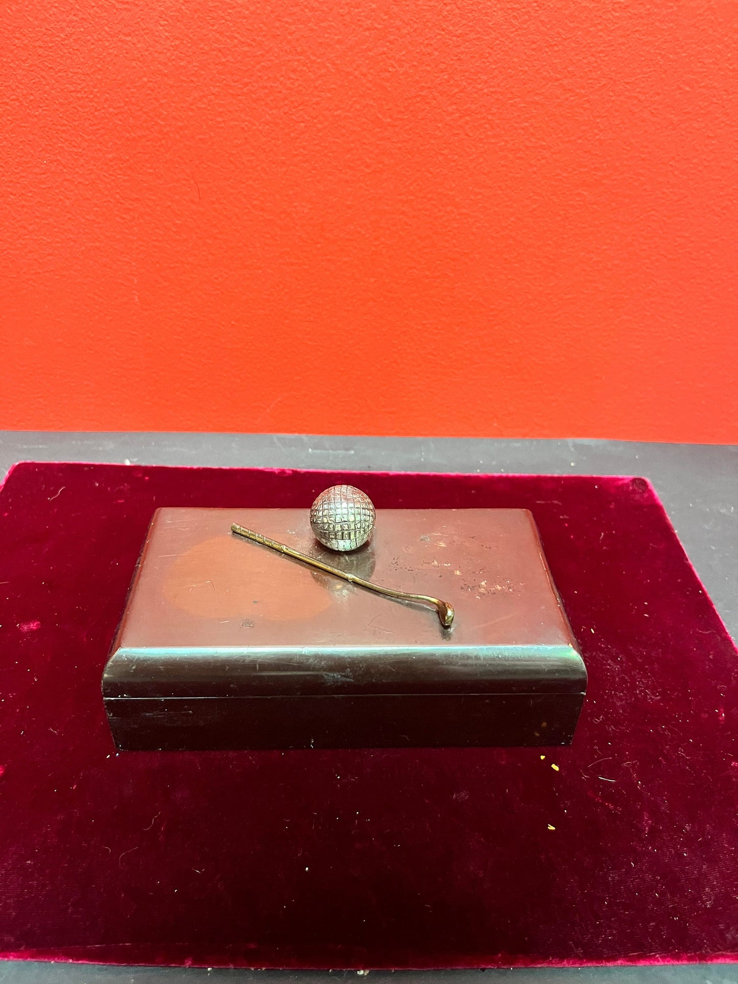 Stunning 6 x 3 x 2 high antique bronze signed Golf box  cigarettes or jewellery  golfers dream gift