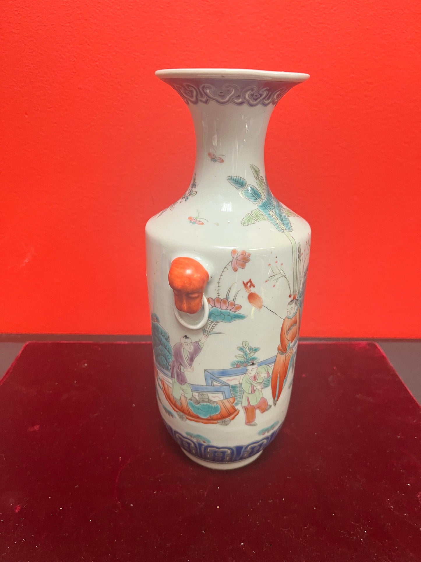 Stunning 10 inch antique Chinese 19 century signed handpainted porcelain vase  Stunning quality