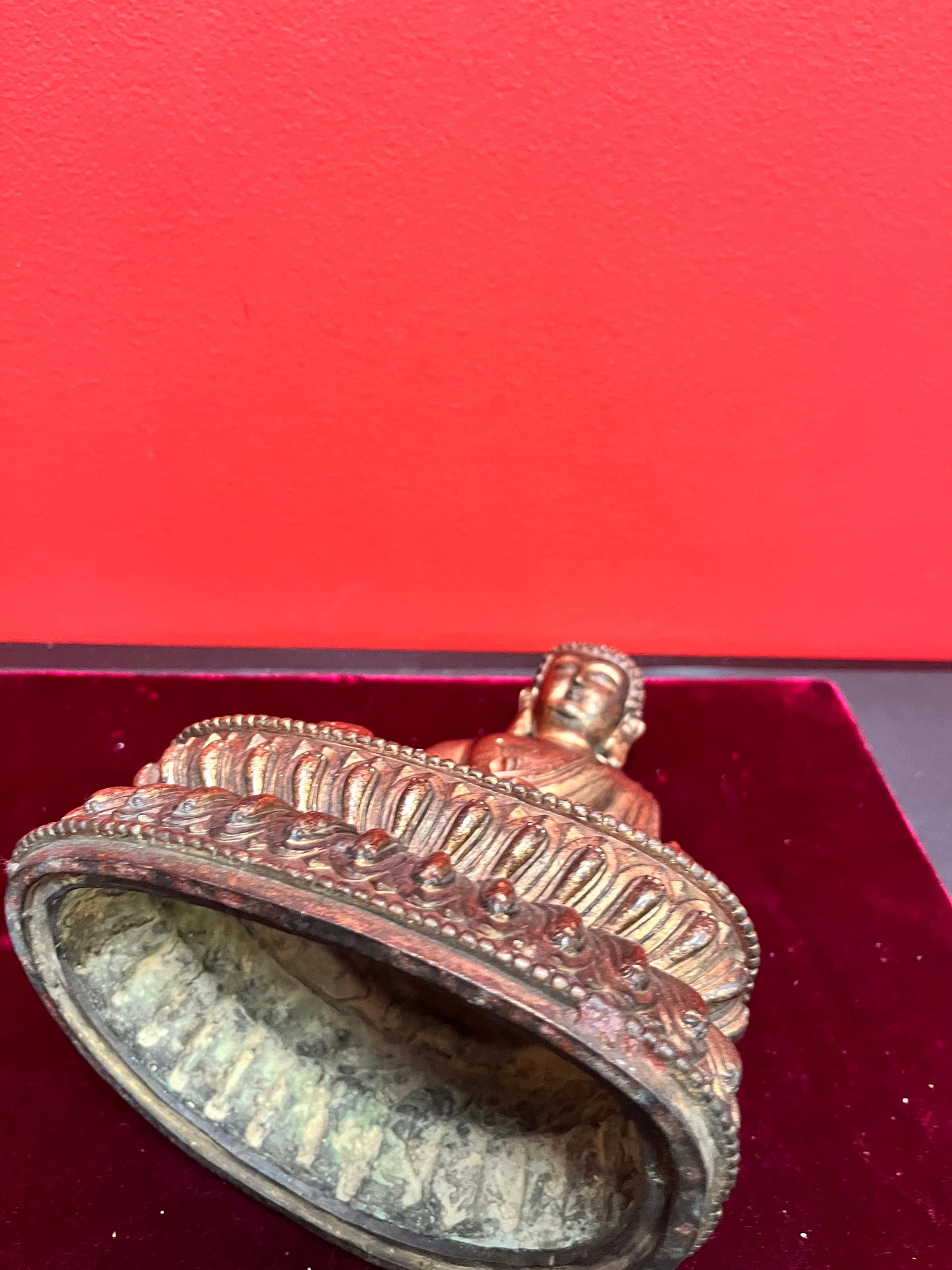 Fabulous antique Chinese 10 inch bronze Buddha  great patina and condition  wonderful detail and good value