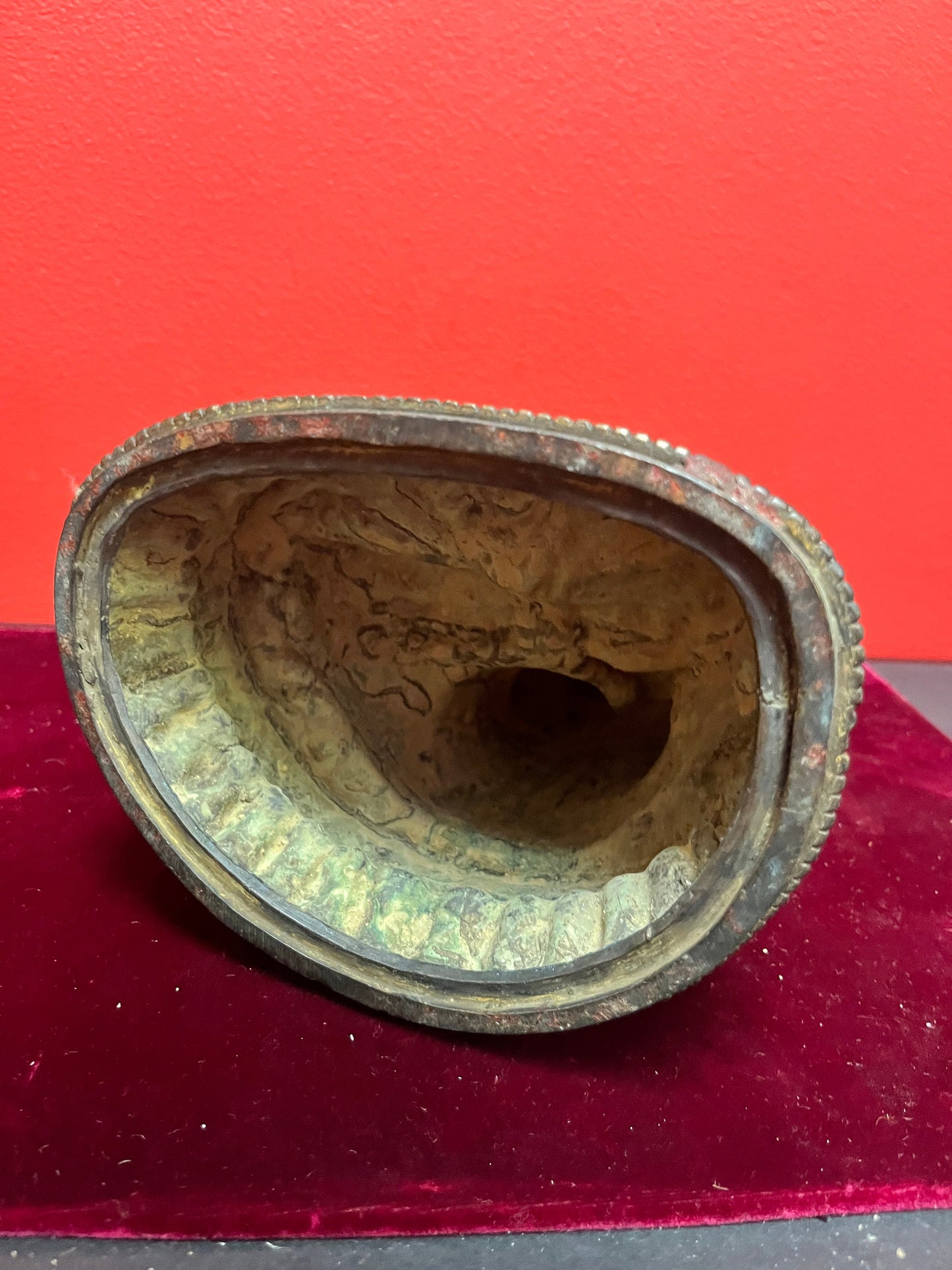 Fabulous antique Chinese 10 inch bronze Buddha  great patina and condition  wonderful detail and good value