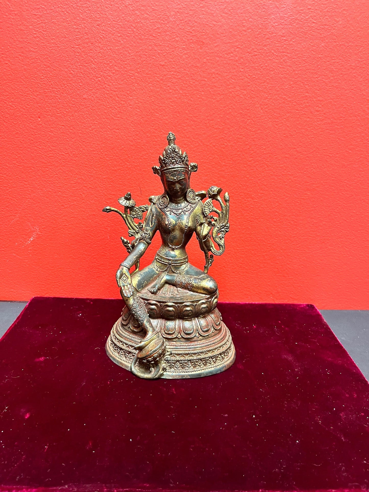 8.5 inch rare museum quality Thai bronze Buddha  wonderful Condition and Patina  Stunning piece  18th century