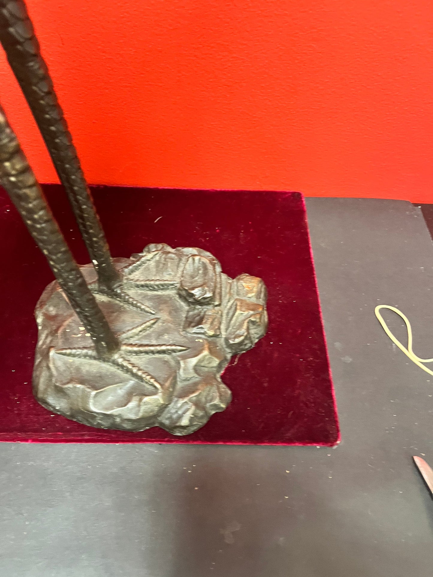 Fabulous bronze 28 inch tall Herron  Asian beauty lovely look and patina