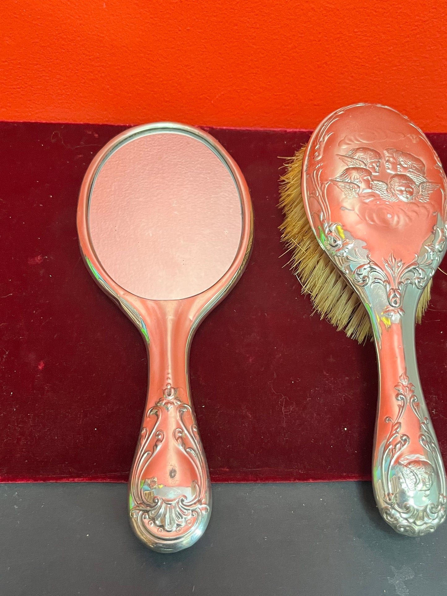 Stunning 10 inch long, English sterling cherub brush and mirror set  good condition and great gift