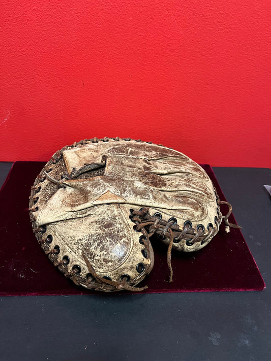 Fabulous  antique  leather baseball catchers mitt  great gift for the baseball enthusiast