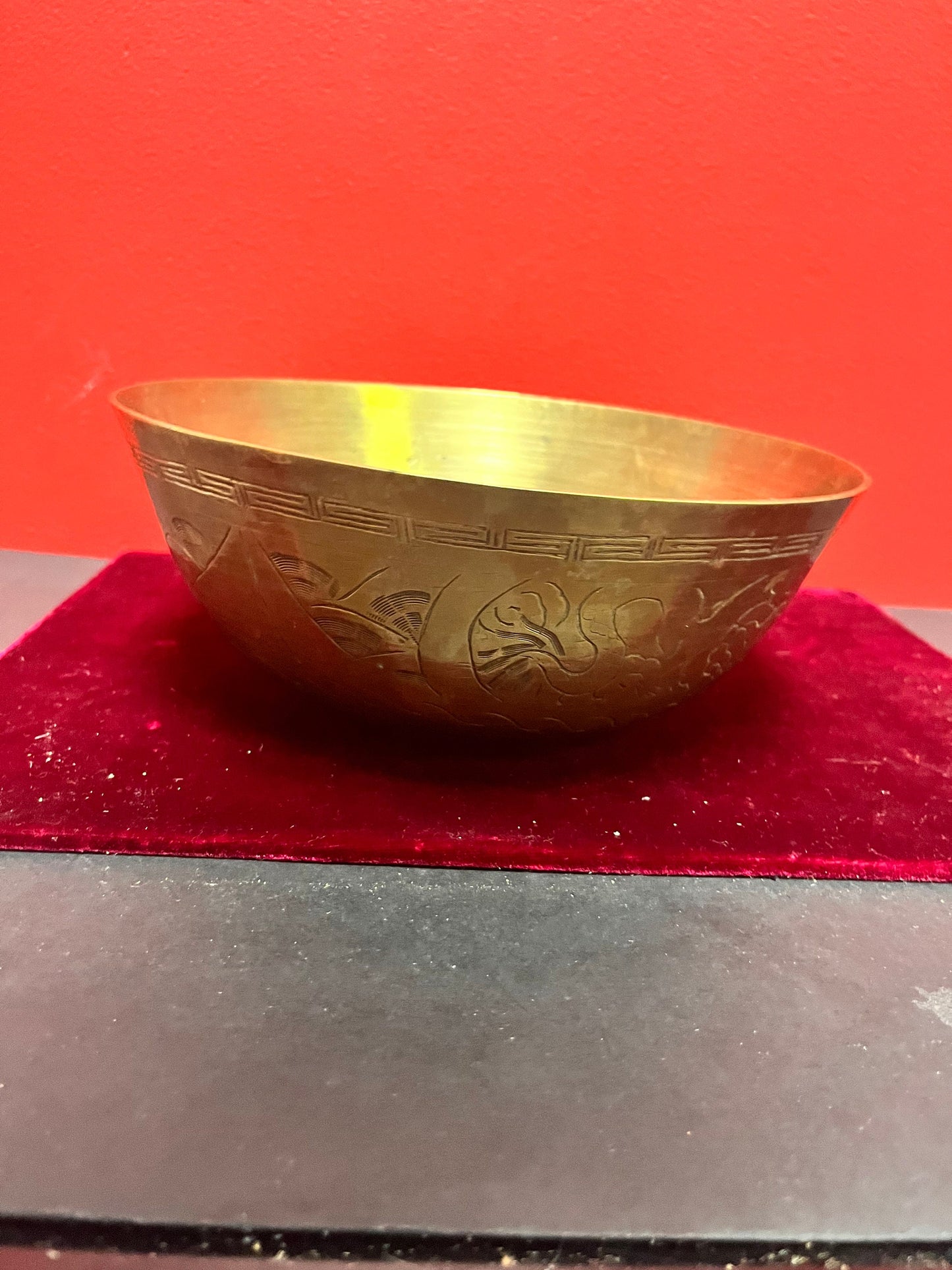 Chinese old 9 inch heavy brass bowl  dragons galore