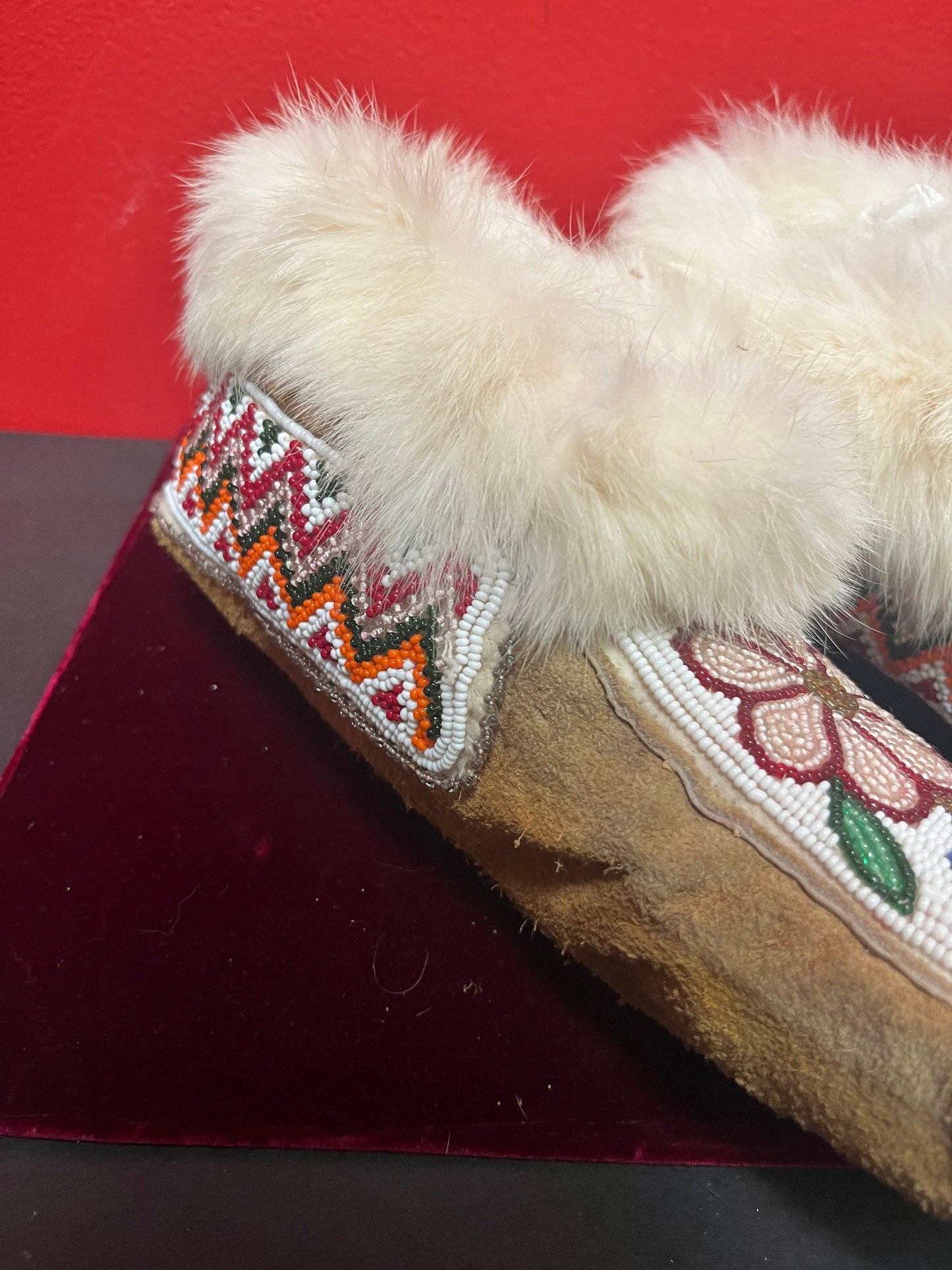 Fabulous indigenous first nations pacific northwest coast beaded moccasin shoes  wow