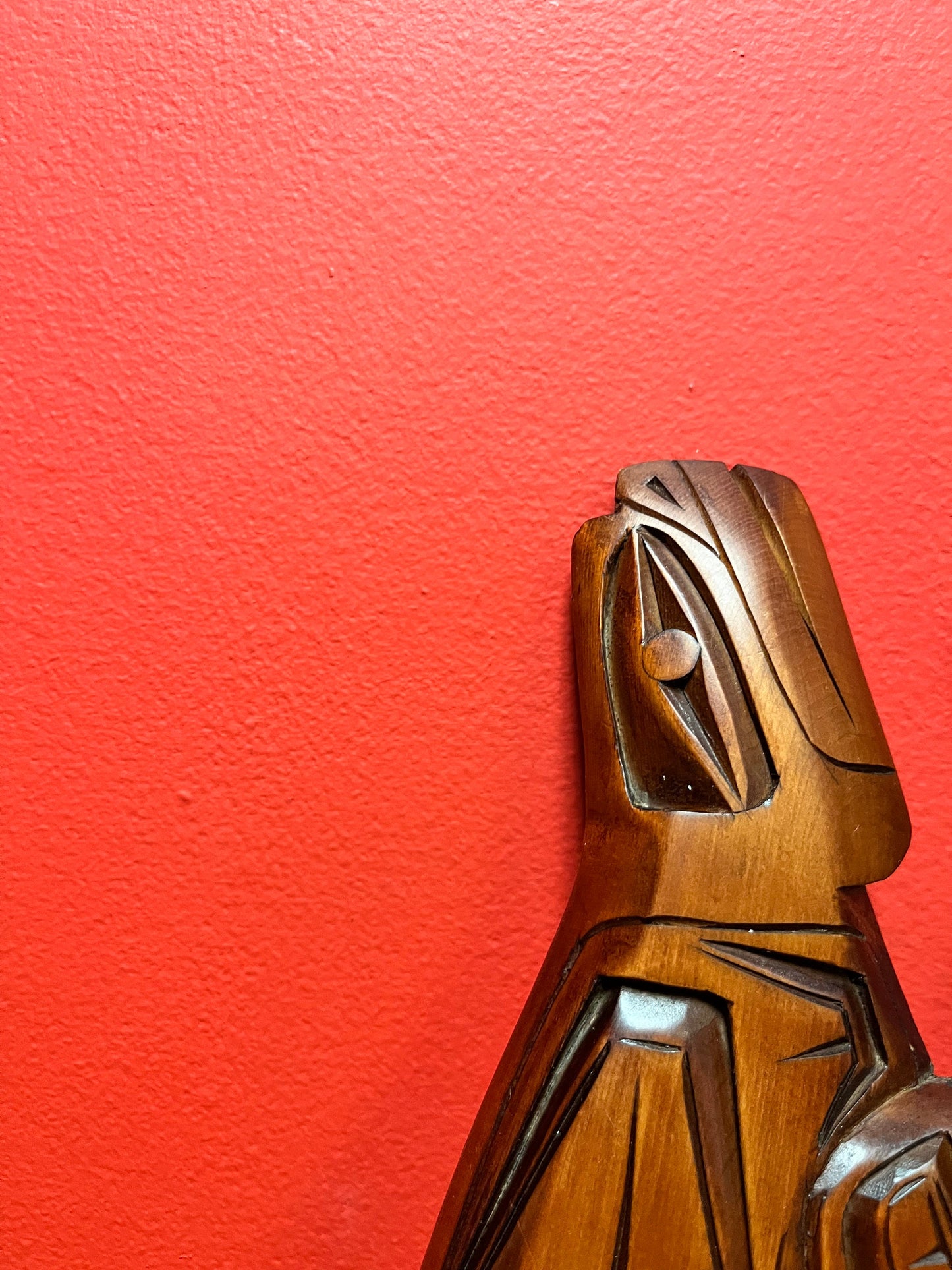 21 inch indigenous first nations pacific northwest coast signed frog man carving  great detail  wow