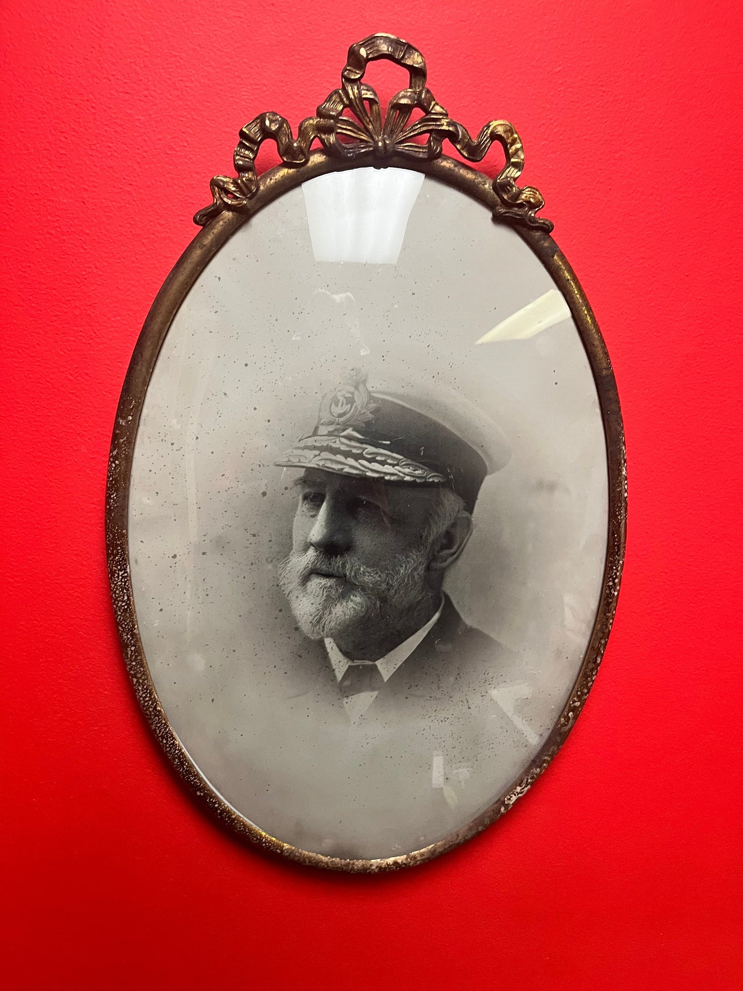 A  Museum quality 1911 titanic tintype photograph of Captain Edward John Smith In original frame   unbelievable piece of titanic history