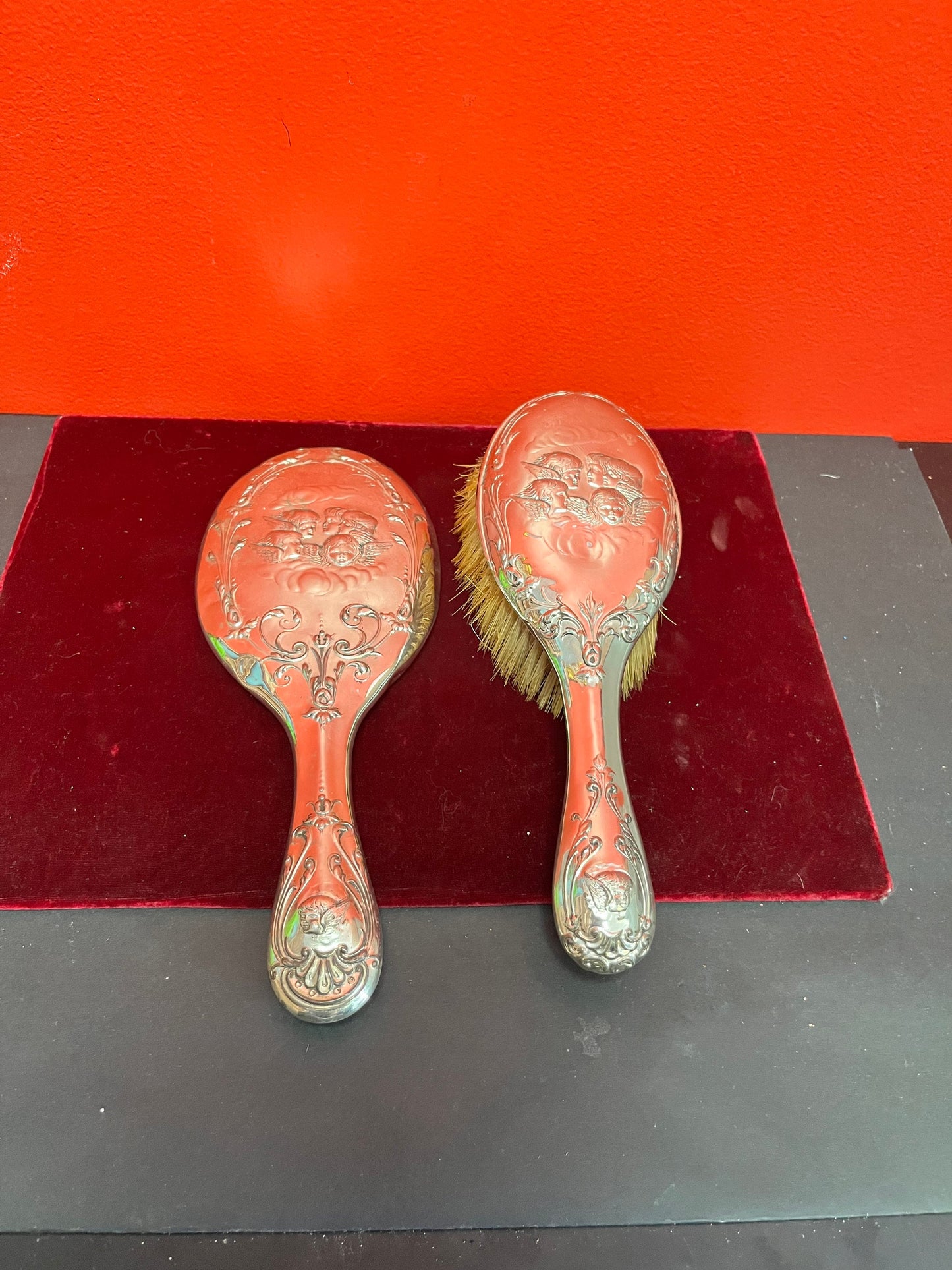 Stunning 10 inch long, English sterling cherub brush and mirror set  good condition and great gift