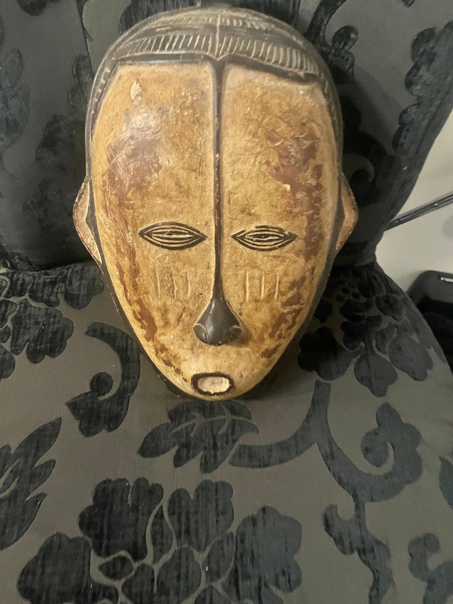 11 1/2 x 7 1/2 rare wonderful Congo antique African ceremonial mask