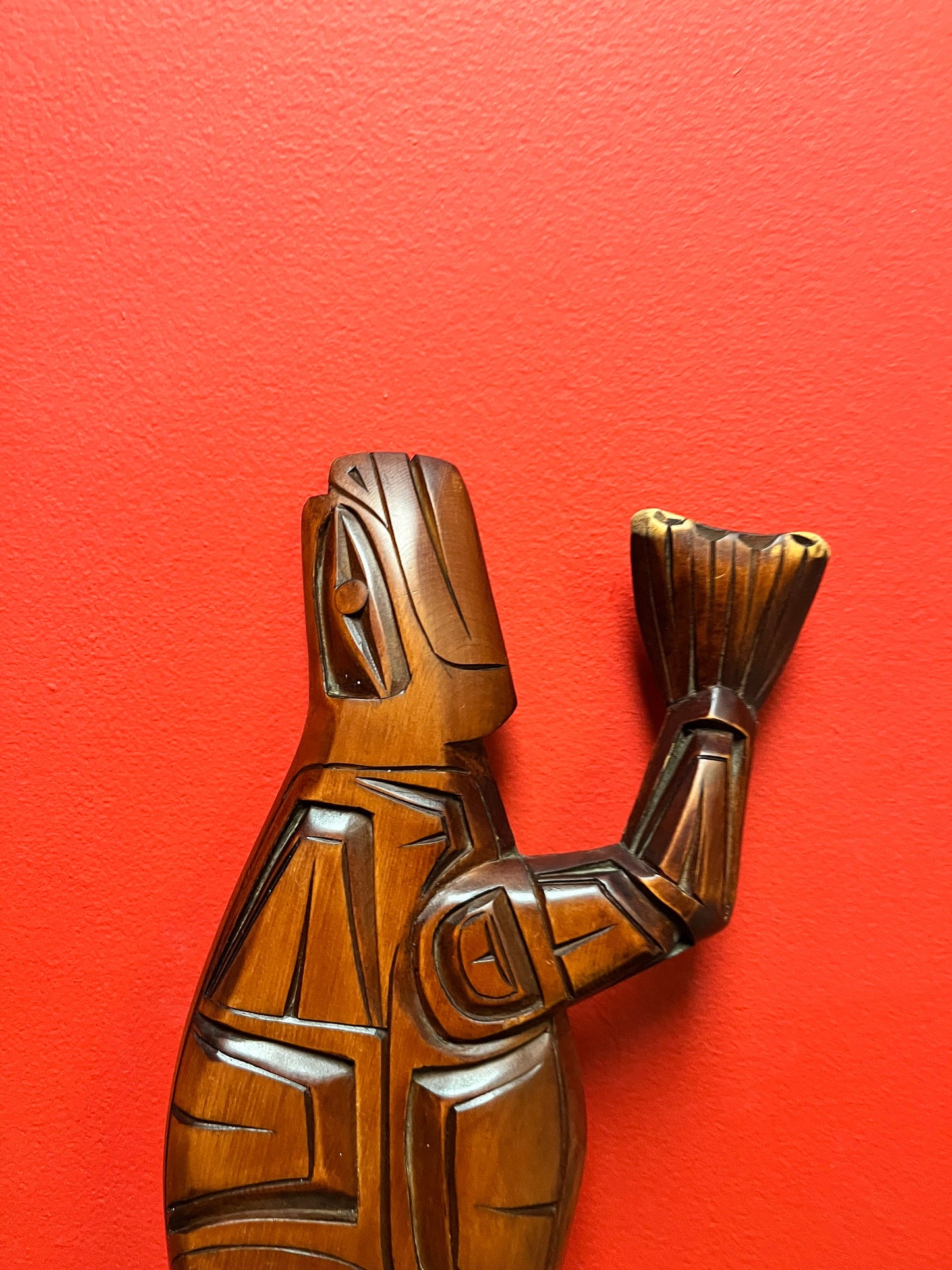 21 inch indigenous first nations pacific northwest coast signed frog man carving  great detail  wow