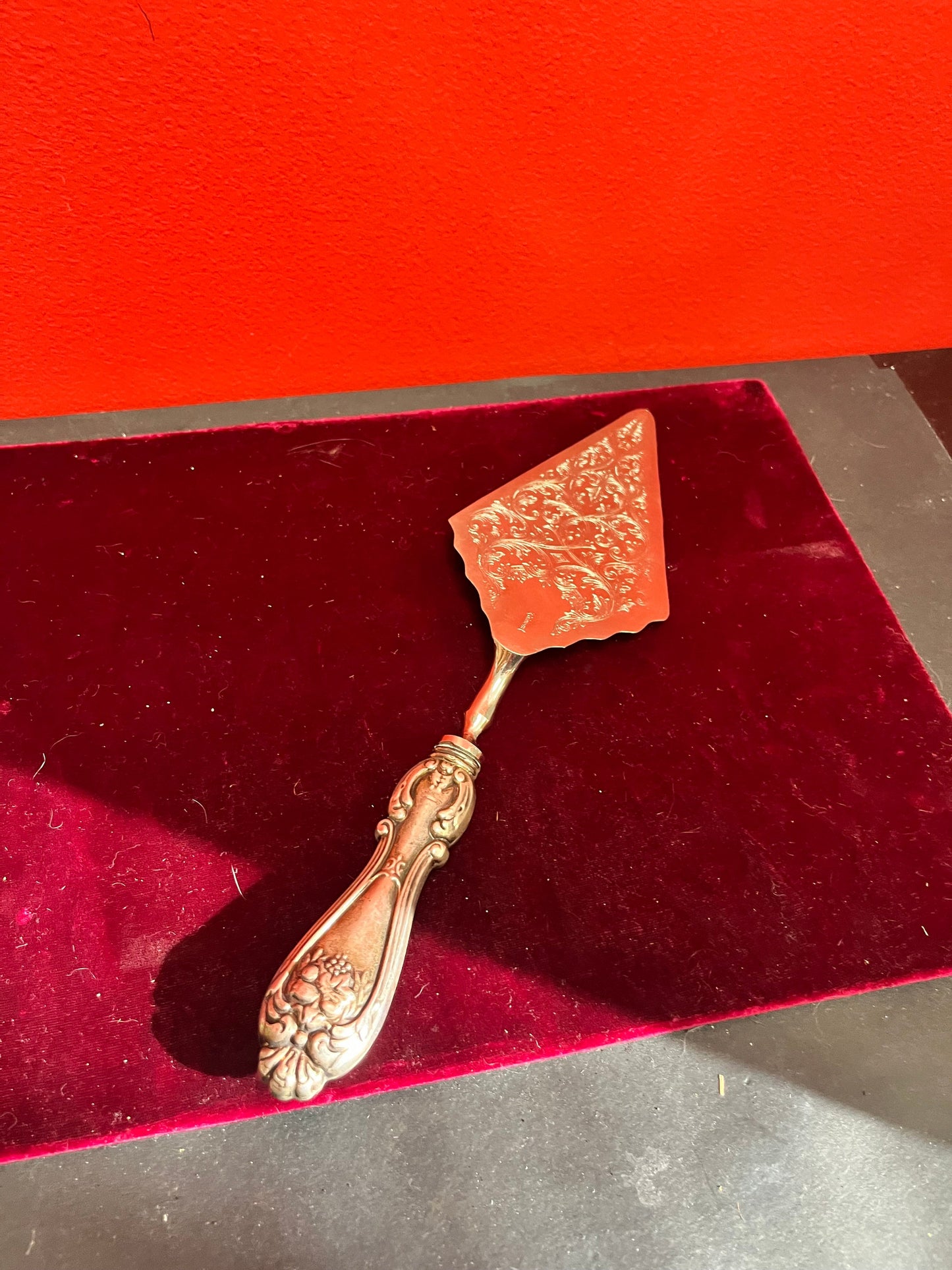 Sterling handled 11 inch cake server  beautiful quality, ready to gift