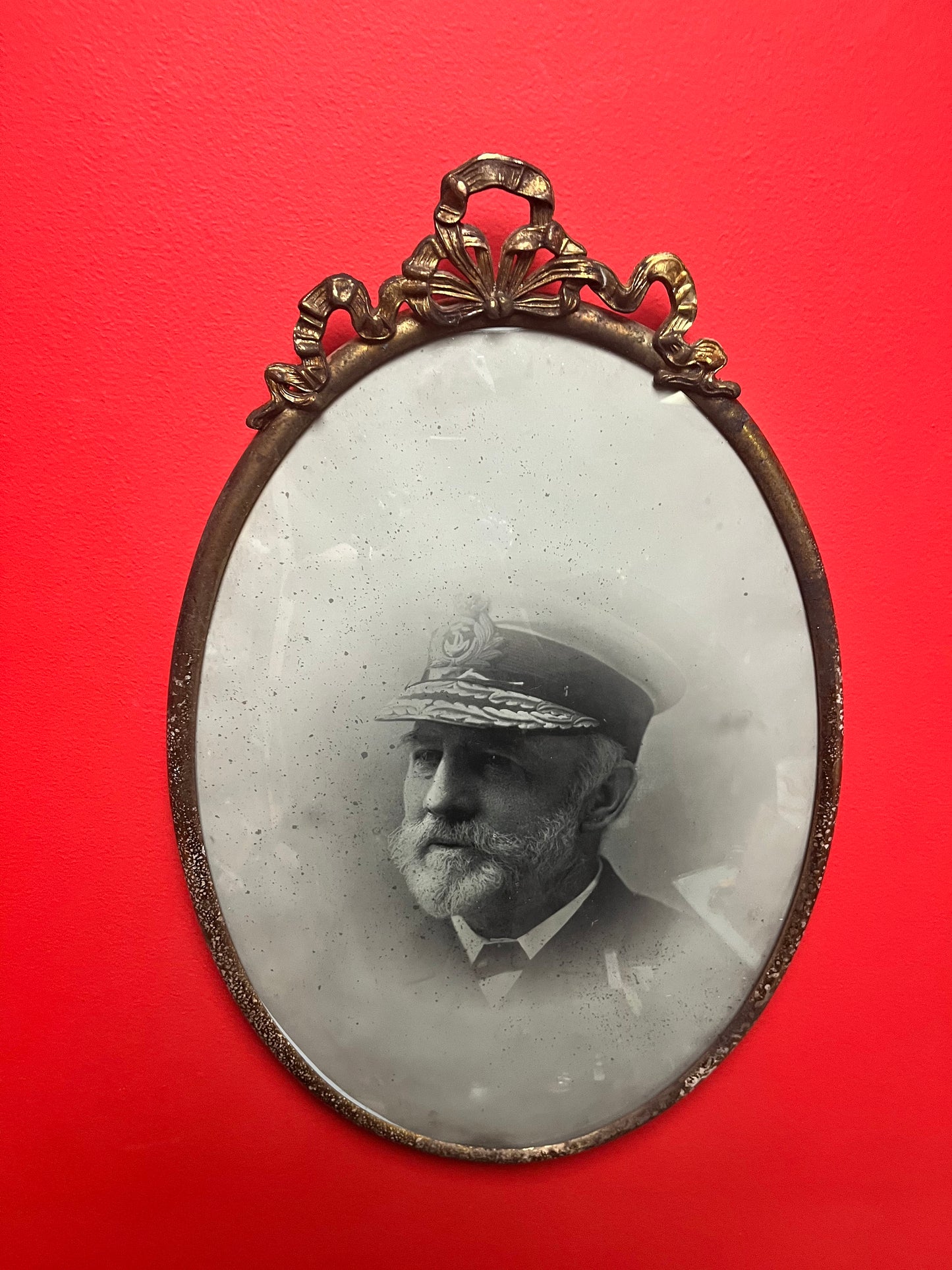 A  Museum quality 1911 titanic tintype photograph of Captain Edward John Smith In original frame   unbelievable piece of titanic history