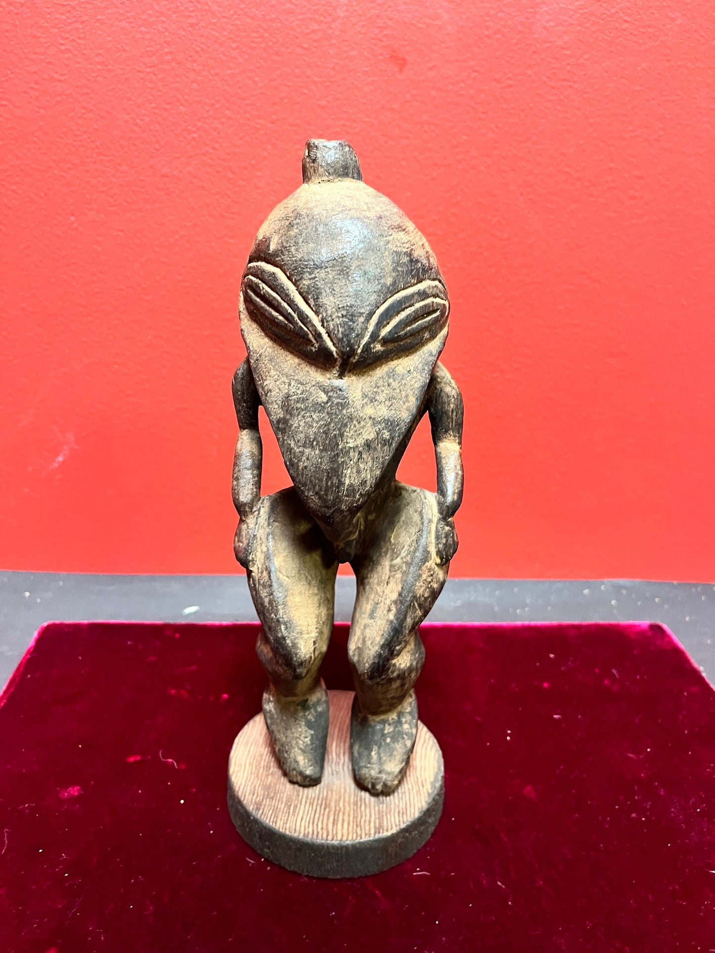 Stunning 10 inch antique Papua New Guinea wooden statue on contemporary base  magnificent patina