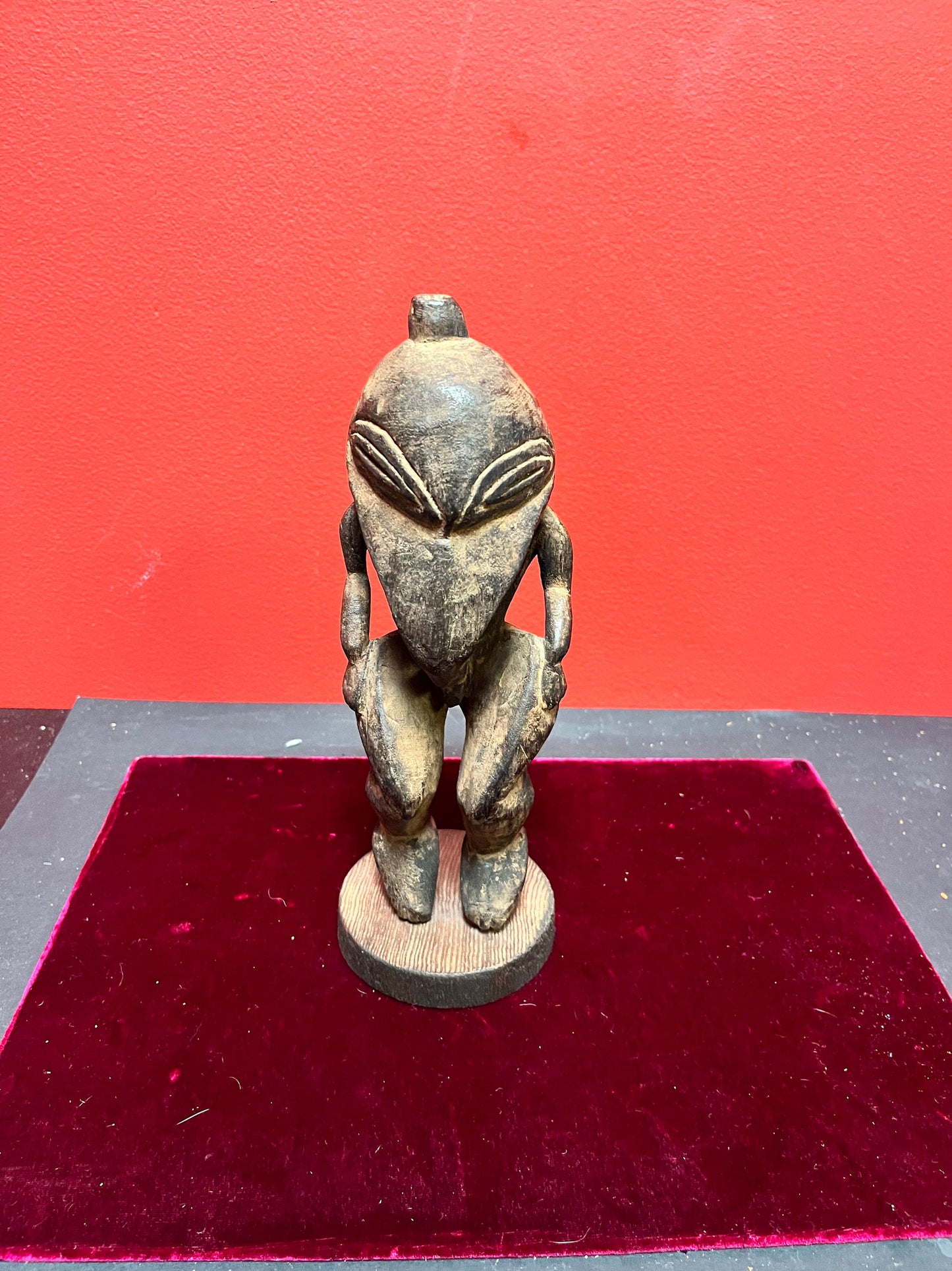 Stunning 10 inch antique Papua New Guinea wooden statue on contemporary base  magnificent patina