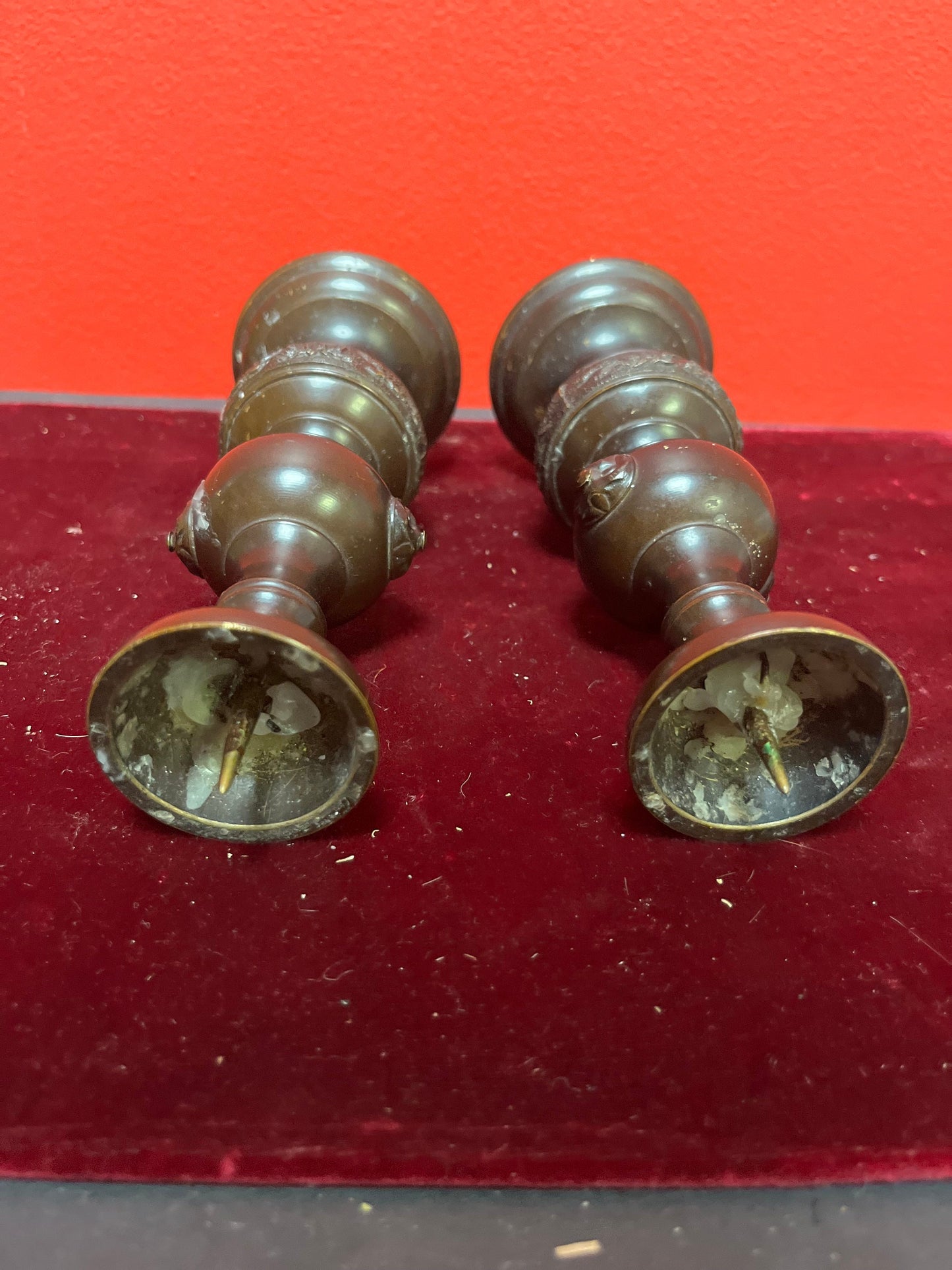 Lovely antique Japanese Meiji bronze 6 inch high candlesticks - great condition and a super gift wow