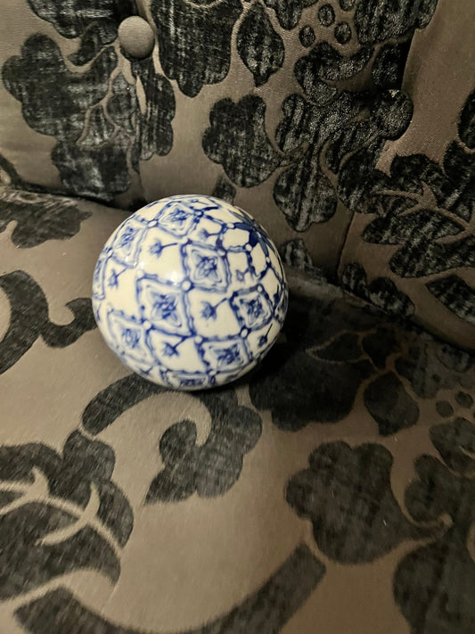 Chinese blue and white carpet bowl  lovely condition  2 available