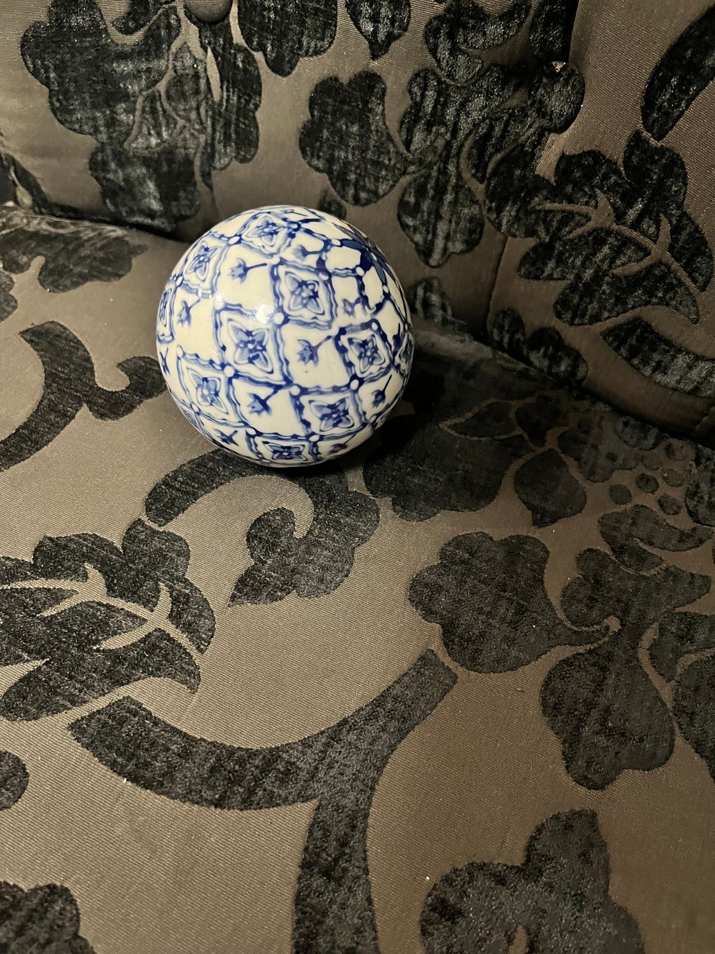 Chinese blue and white carpet bowl  lovely condition  2 available