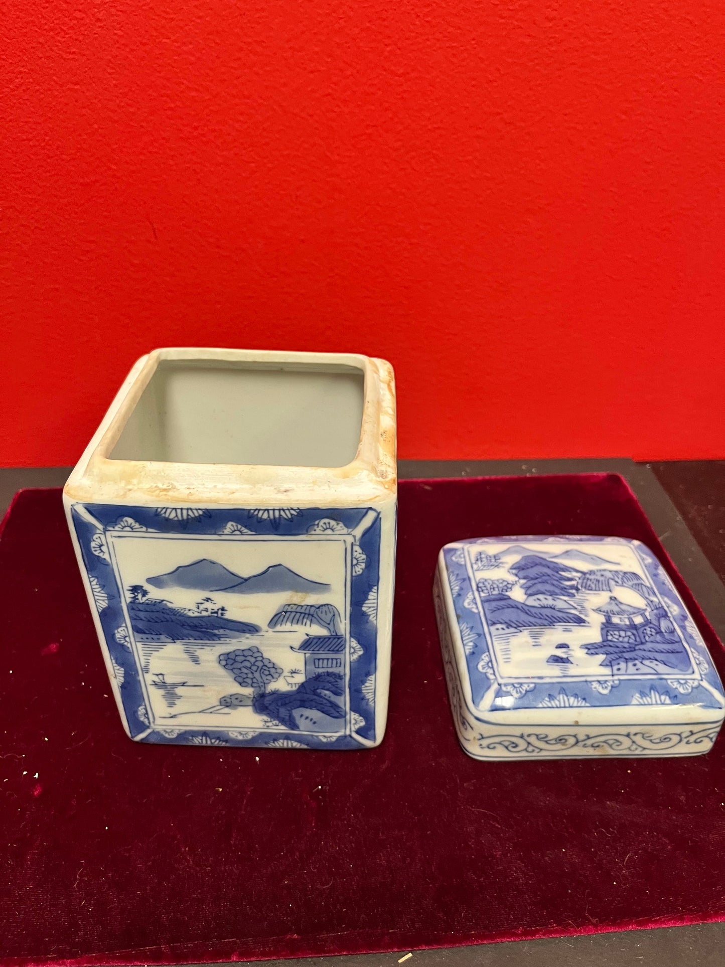 Lovely 4 x 6 high Chinese signed older porcelain box with lid  great condition  perfect gift