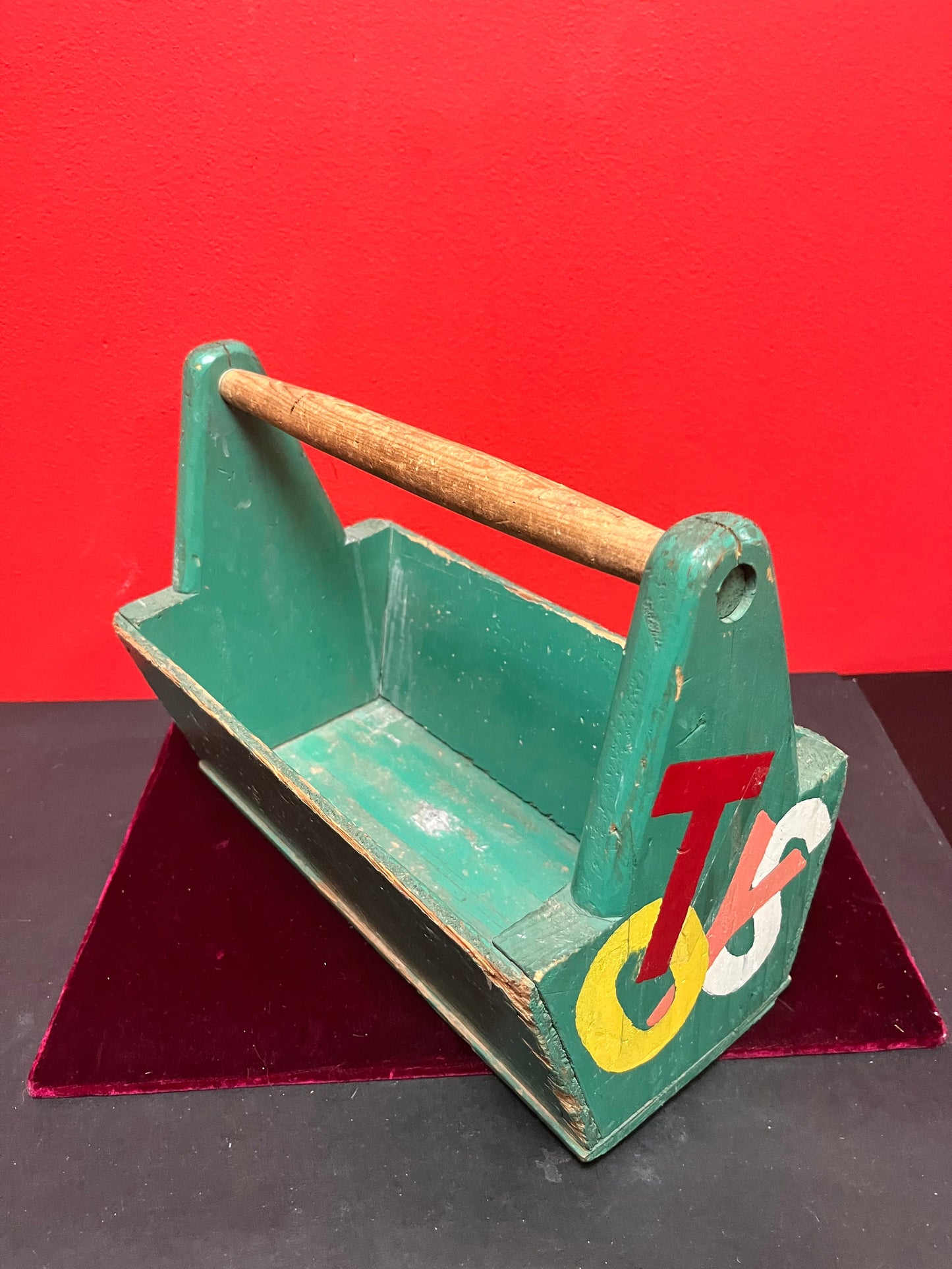 Beautiful antique 12 x 7 x 10 high primitive wooden childs tool box  wonderful Patina