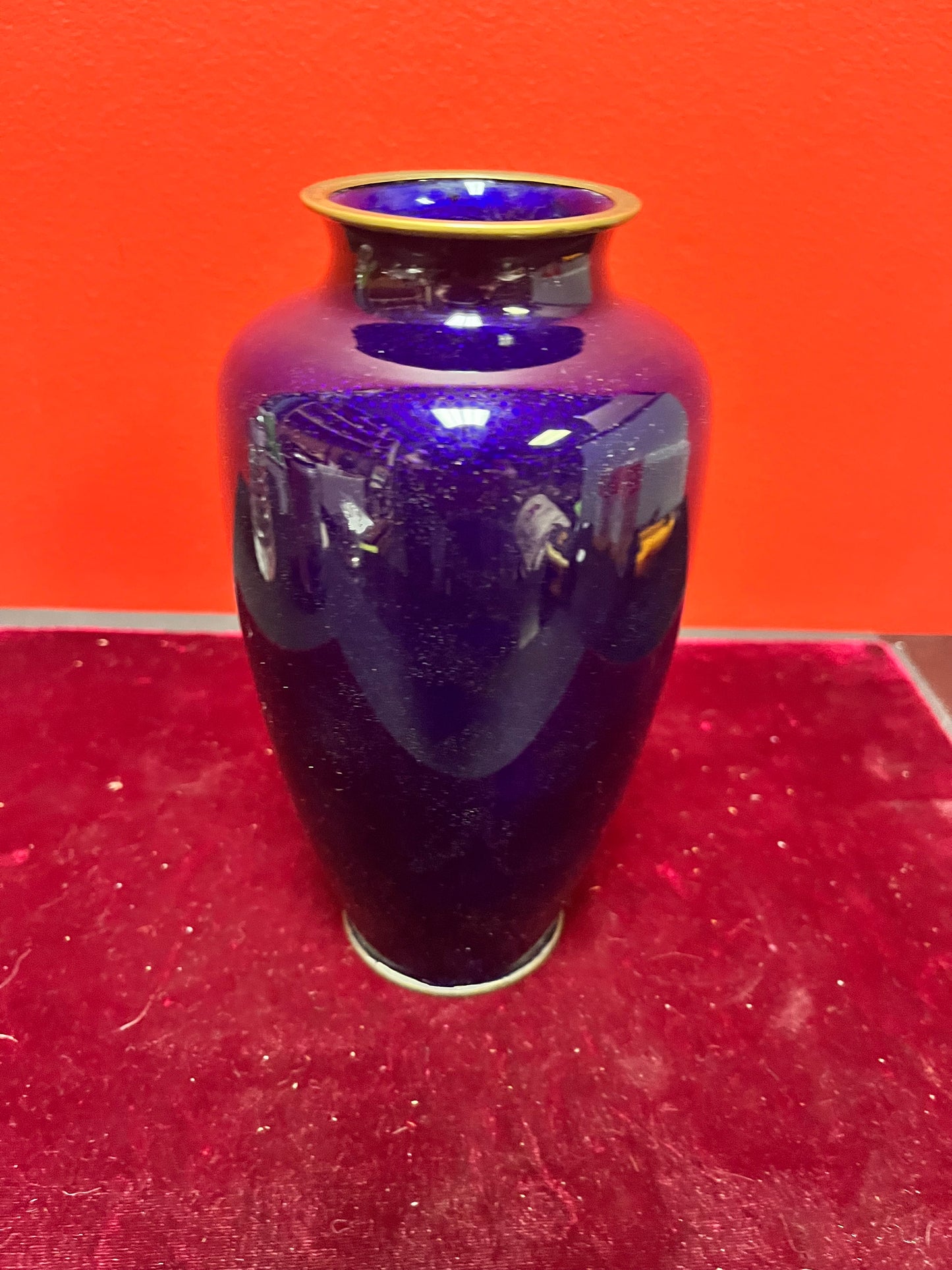 Fabulous 8 inch Chinese cloisonné rich blue vase in mint condition wonderful detail