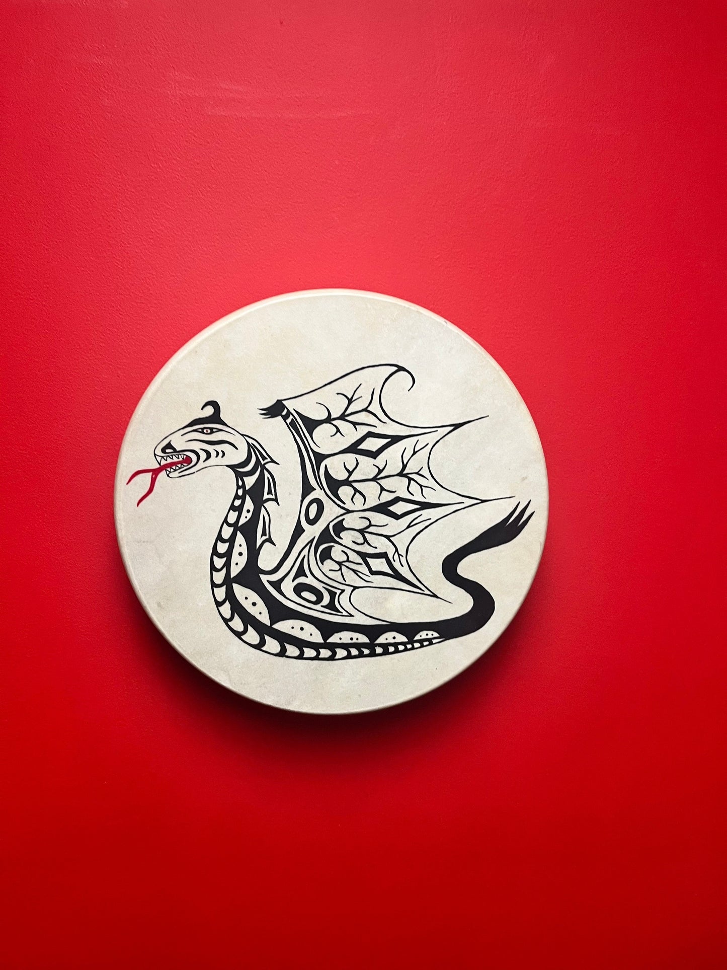 Lovely 14 inch indigenous first nations drum signed  sea monster  Vern Olson  great condition and sound  amazing gift