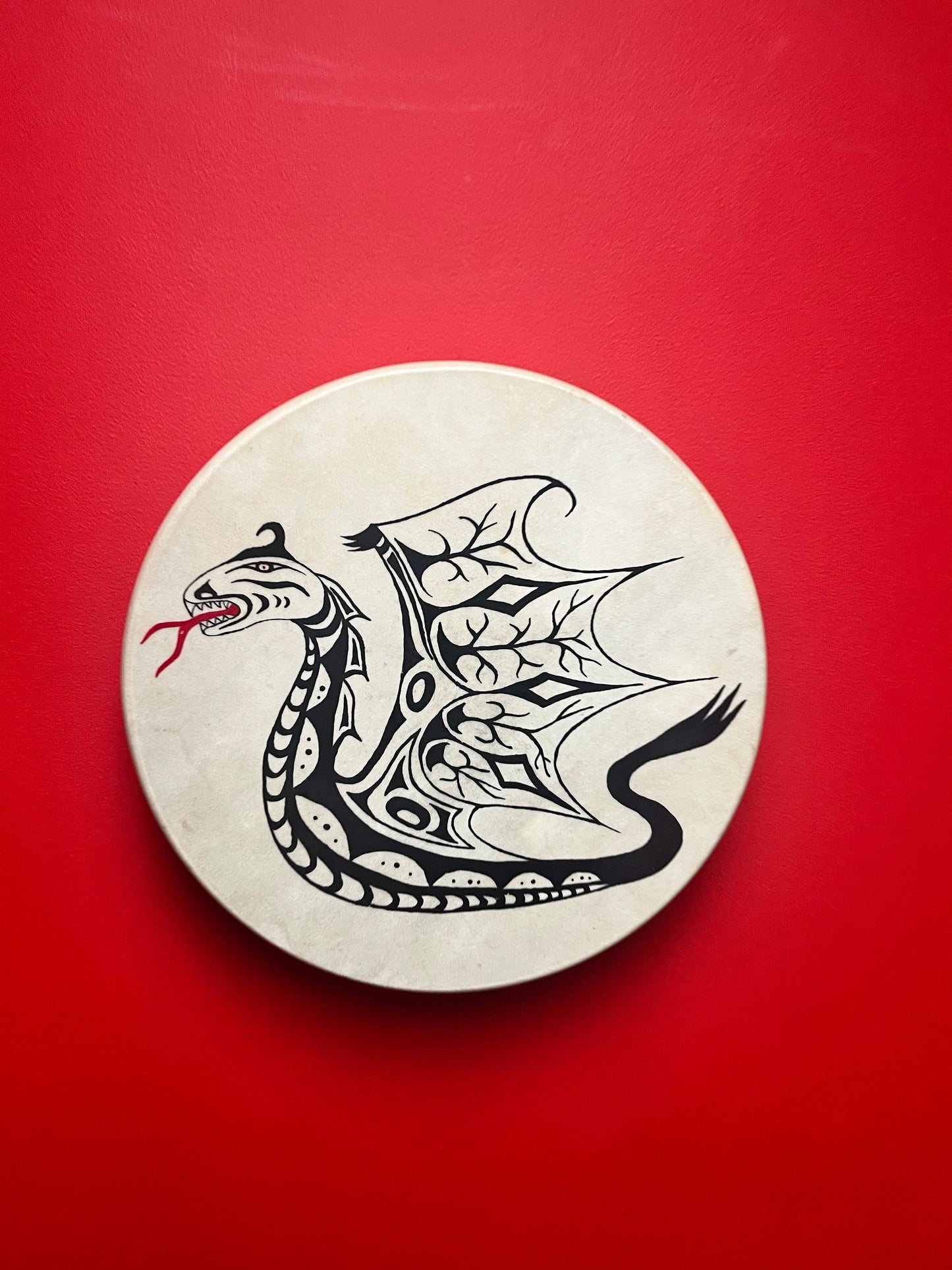 Lovely 14 inch indigenous first nations drum signed  sea monster  Vern Olson  great condition and sound  amazing gift