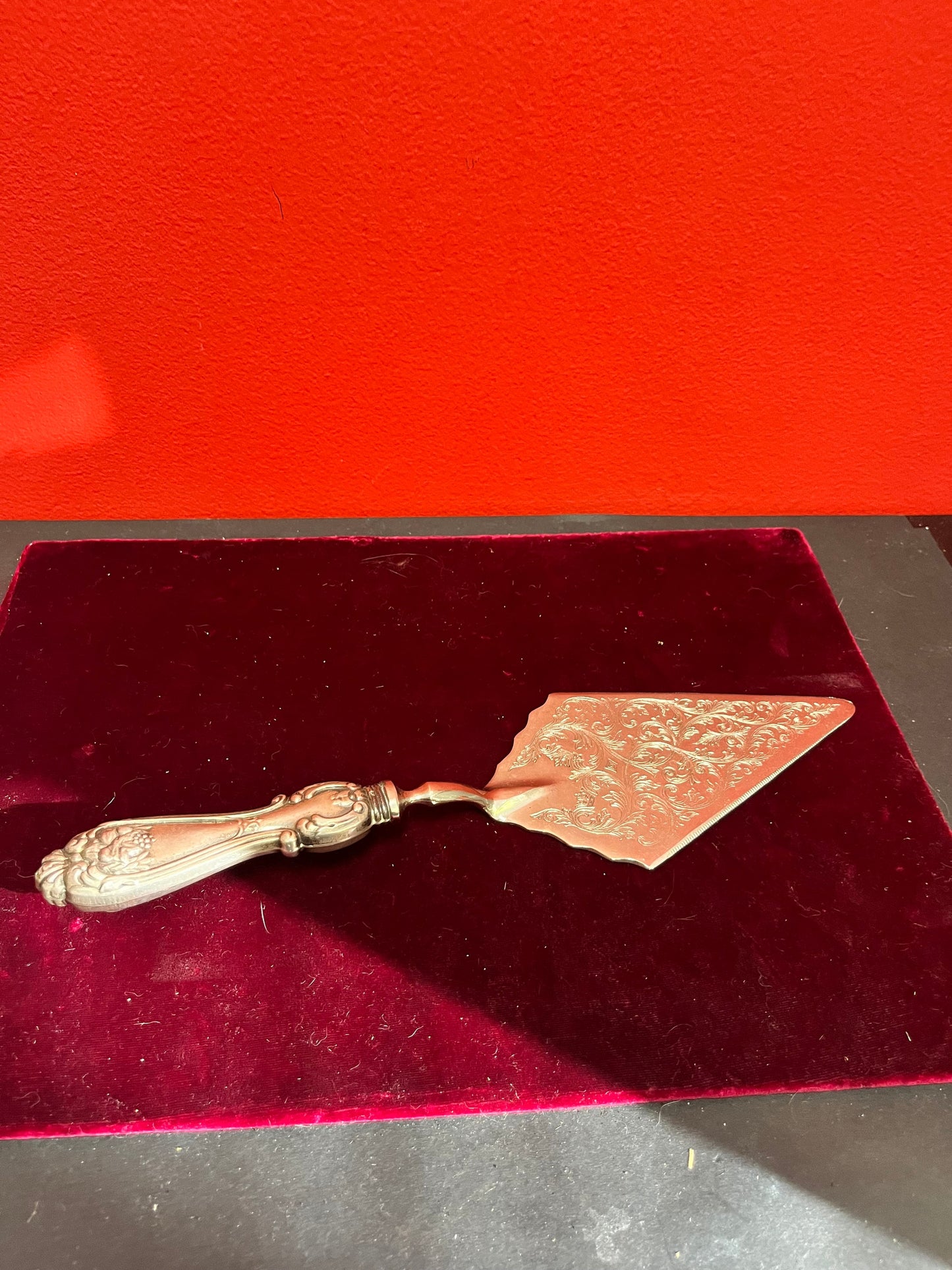 Sterling handled 11 inch cake server  beautiful quality, ready to gift