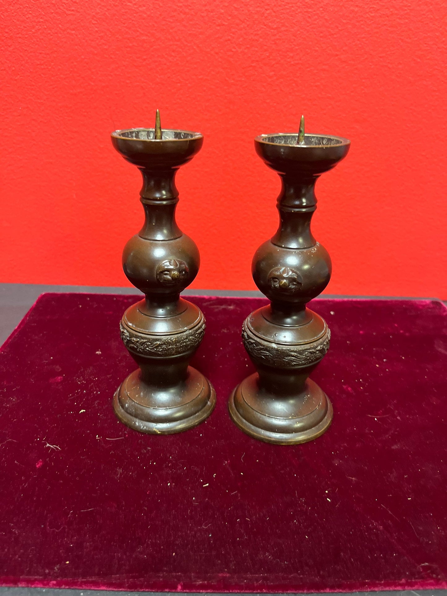 Lovely antique Japanese Meiji bronze 6 inch high candlesticks - great condition and a super gift wow