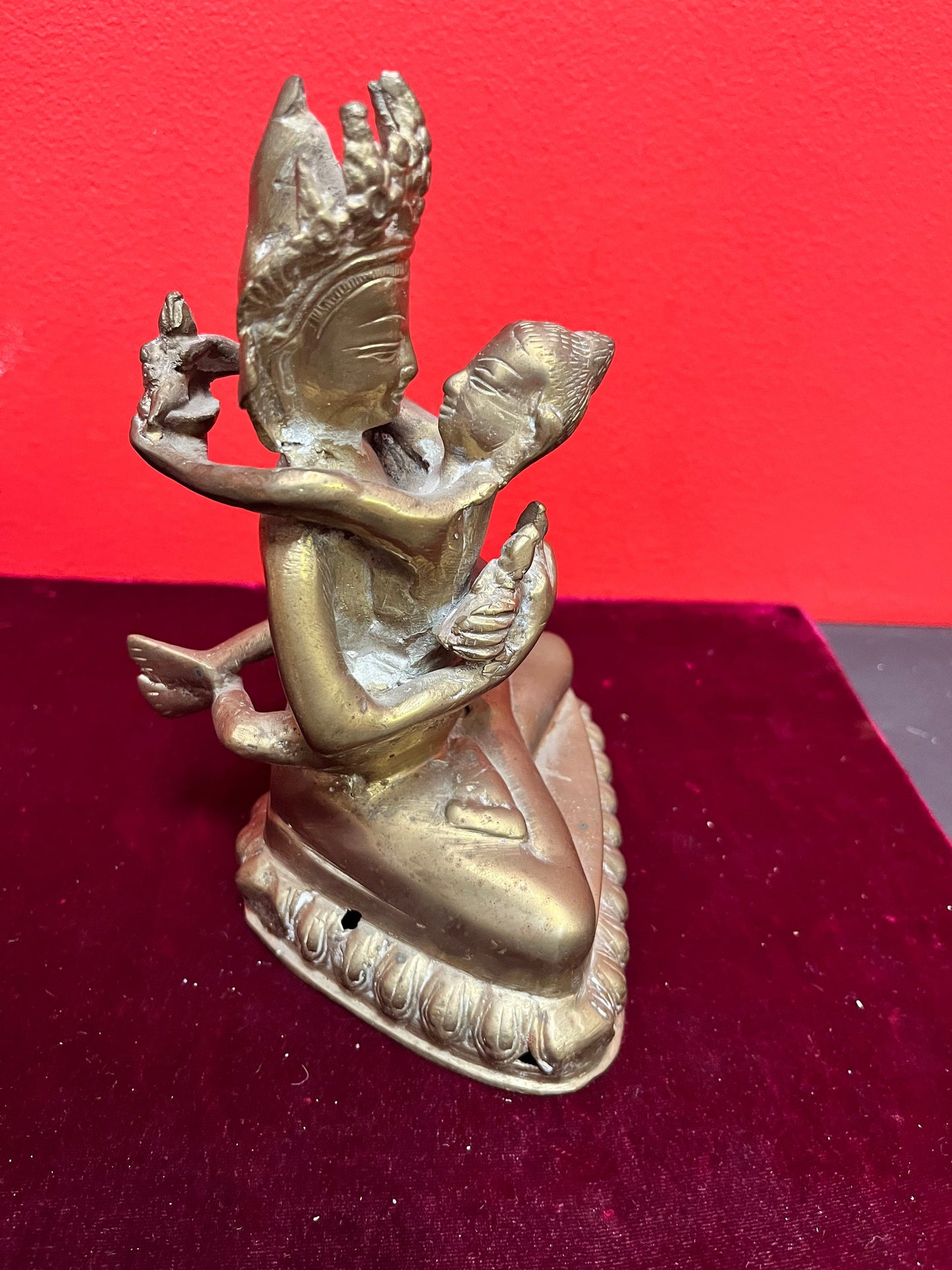 Fabulous 8 inch tall Asian antique brass heavy goddess with child  great detail  see photos