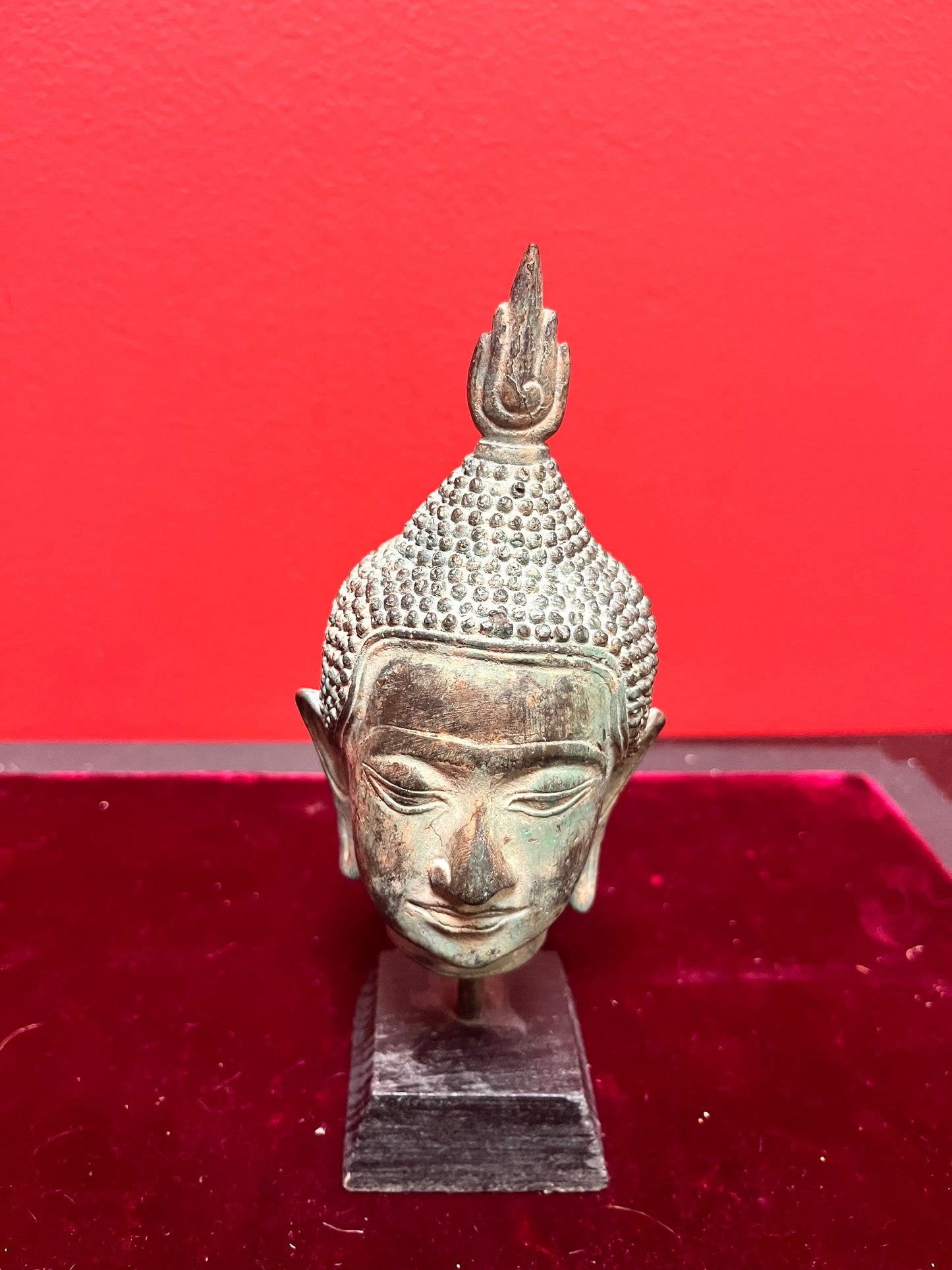 Lovely 7 inch old Thai bronze serene Buddha head on base  Fabulous Patina and quality