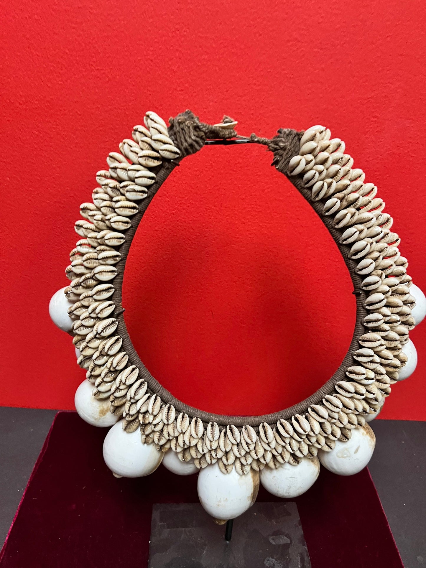 Stunning museum quality 19th century oceanic shell necklace on stand  necklaces, 12 inches tall and 11 inches wide approx - wow