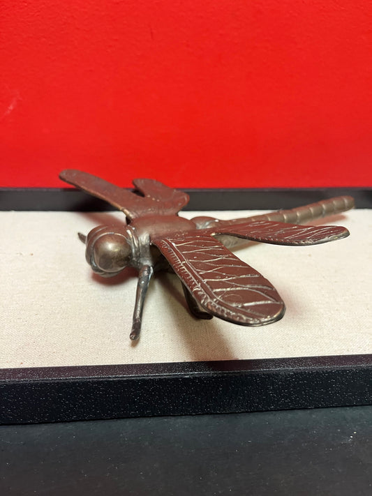 Amazing 9 x 10“ wide bronze dragonfly  really cool piece and a great gift  great Patina