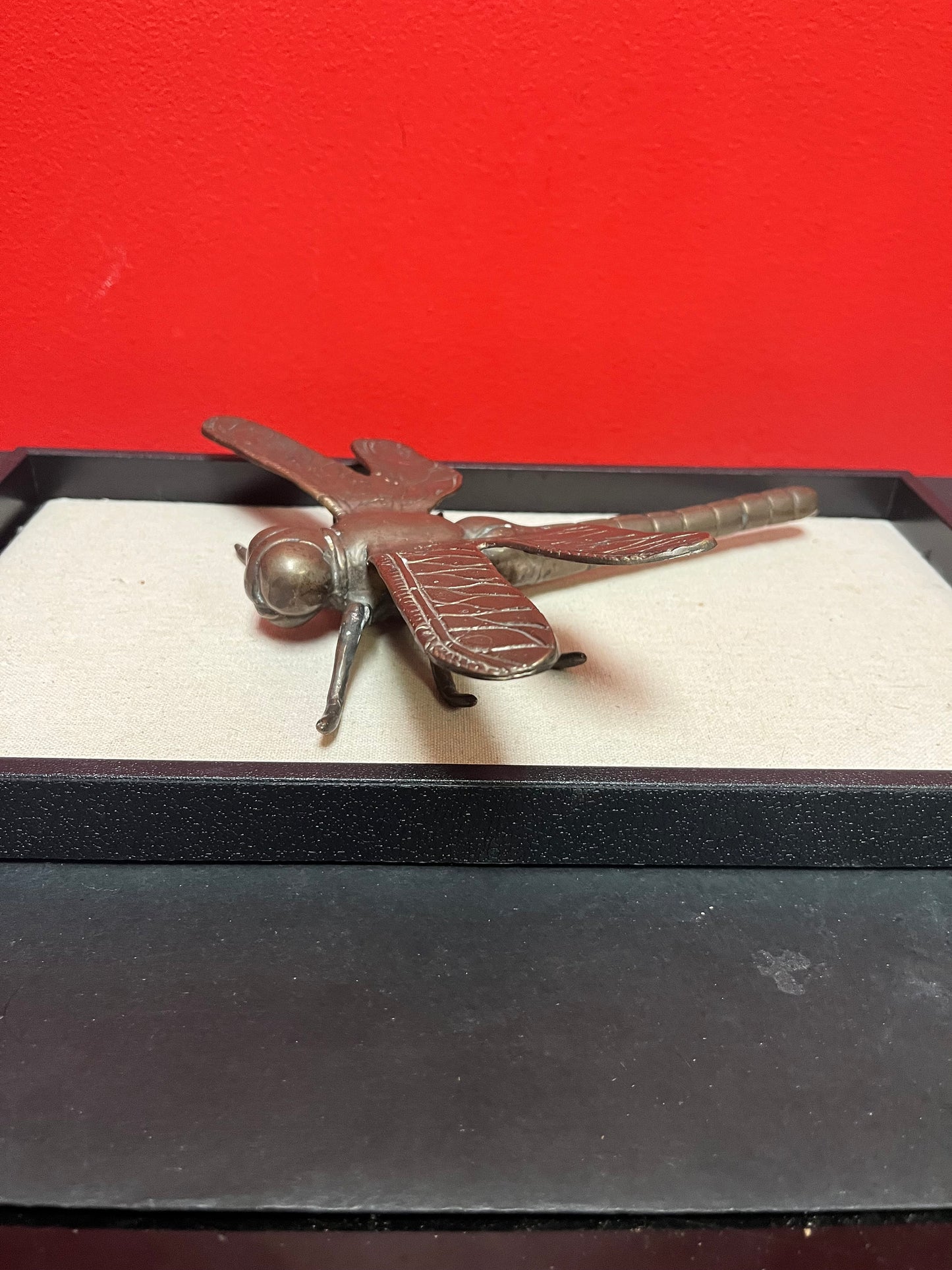 Amazing 9 x 10“ wide bronze dragonfly  really cool piece and a great gift  great Patina