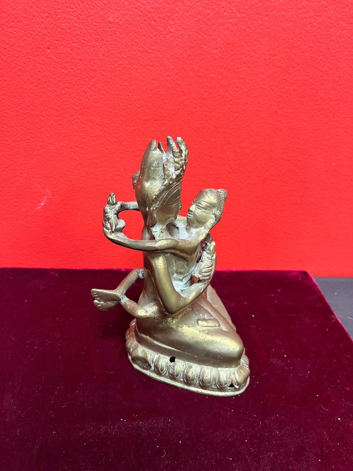 Fabulous 8 inch tall Asian antique brass heavy goddess with child  great detail  see photos