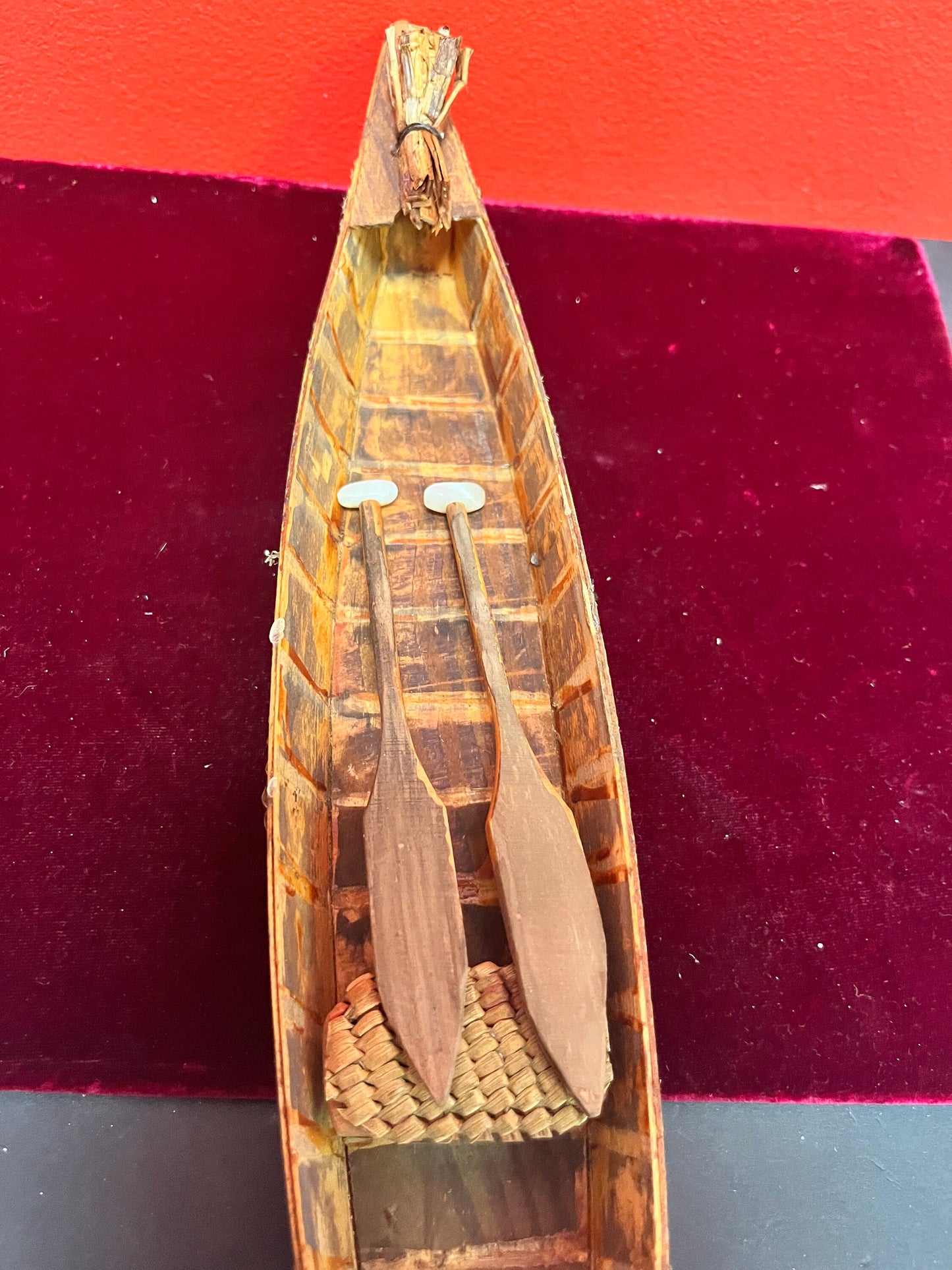 16 x 3 indigenous native Coast Salish canoe with original oars  stunning condition  museum quality