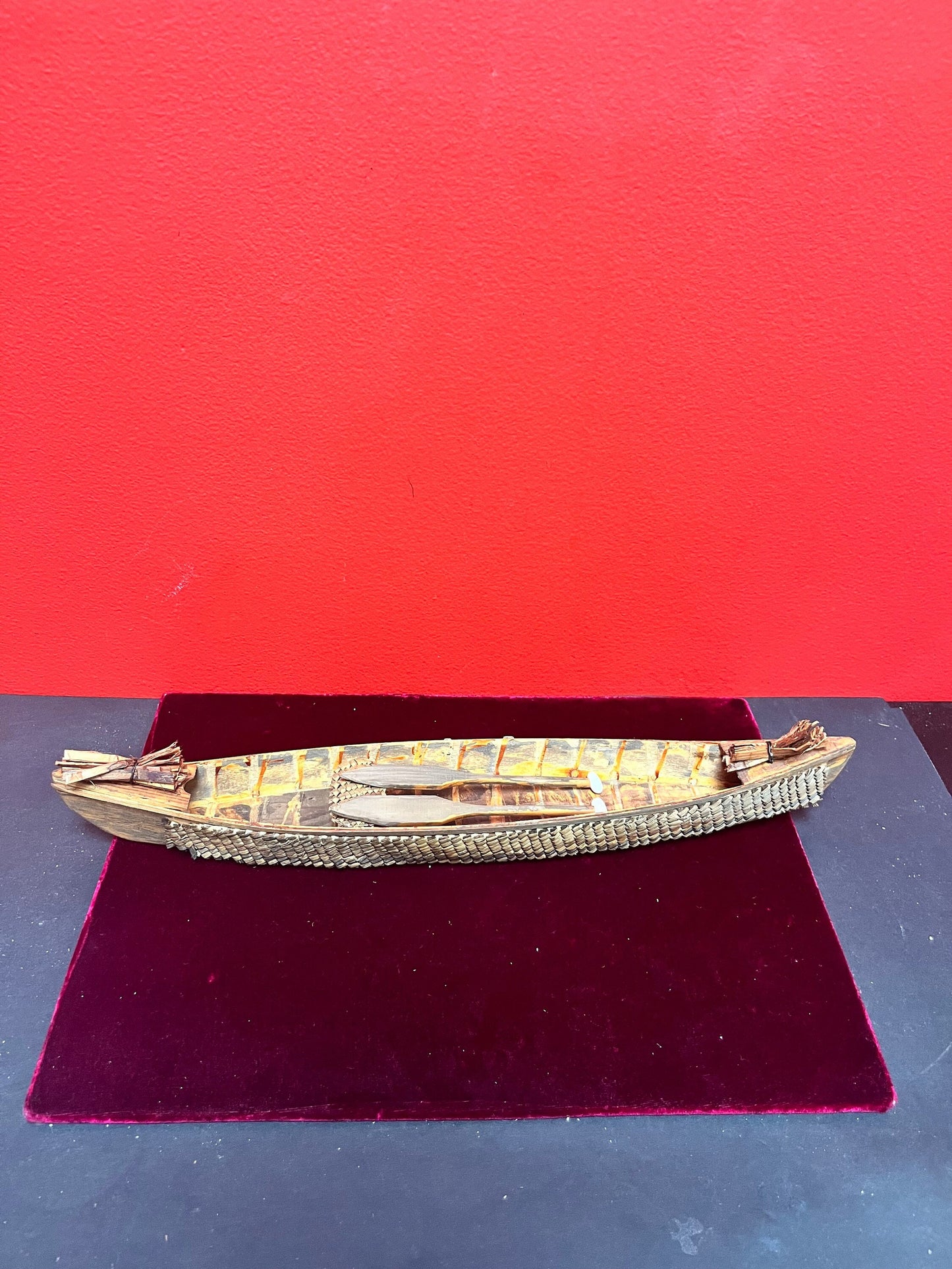 16 x 3 indigenous native Coast Salish canoe with original oars  stunning condition  museum quality