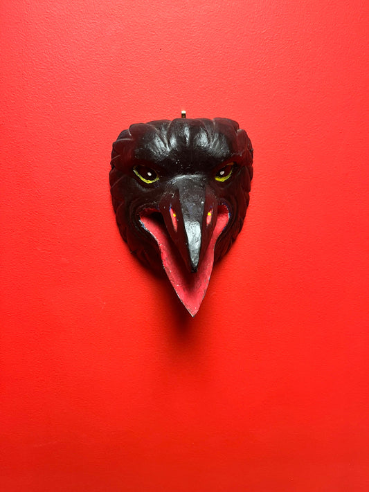 Unique 8 inch tall primitive painted wooden crow mask   great decoration