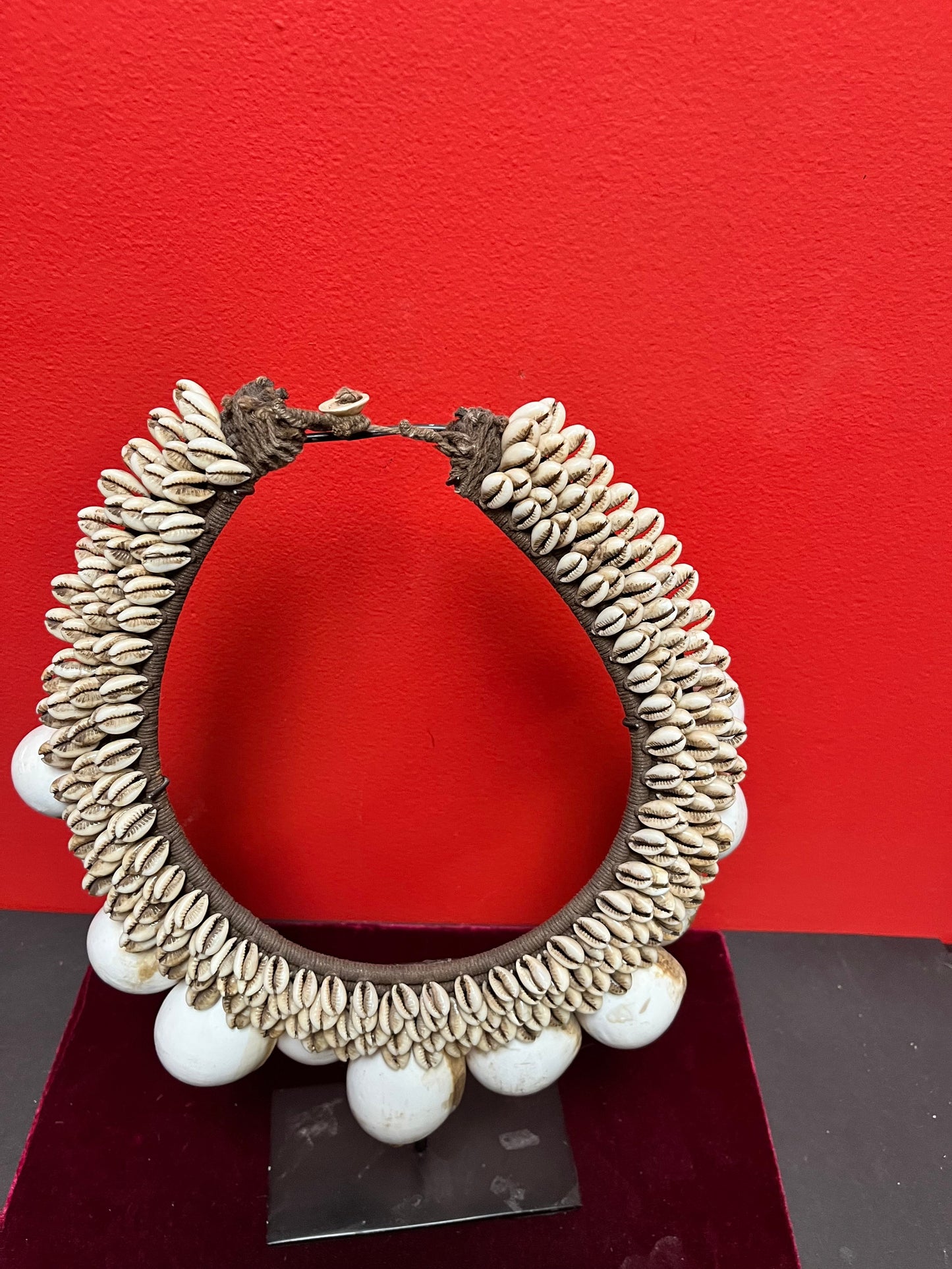 Stunning museum quality 19th century oceanic shell necklace on stand  necklaces, 12 inches tall and 11 inches wide approx - wow