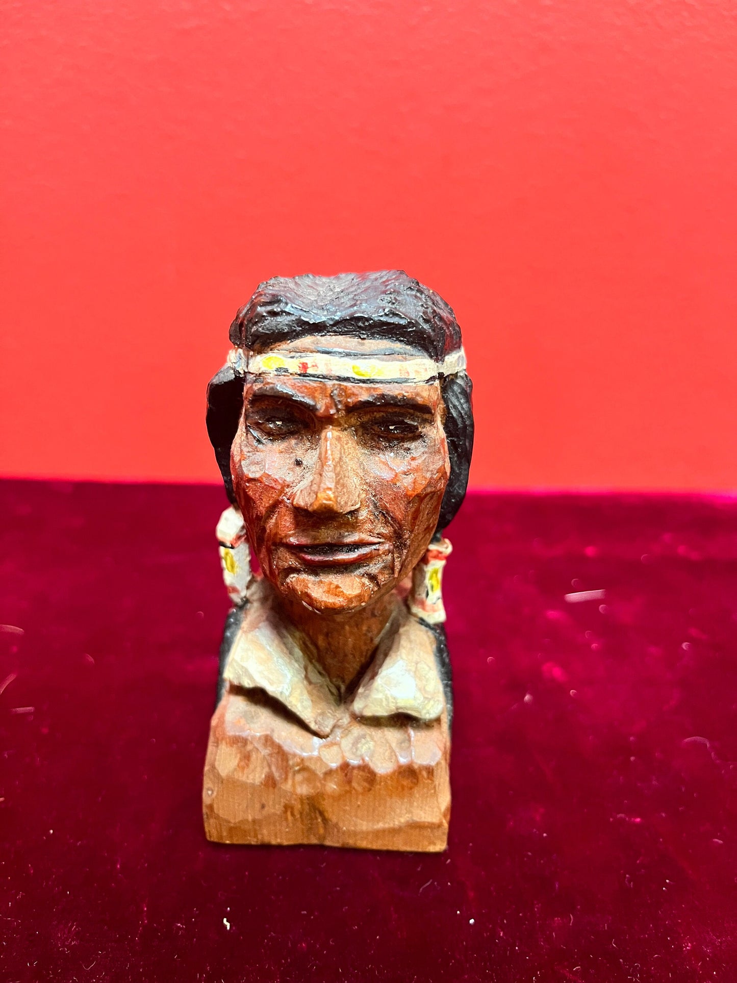 4 inch stunning small primitive Indigenous First Nations antique bust of an Indian  well carved beauty -