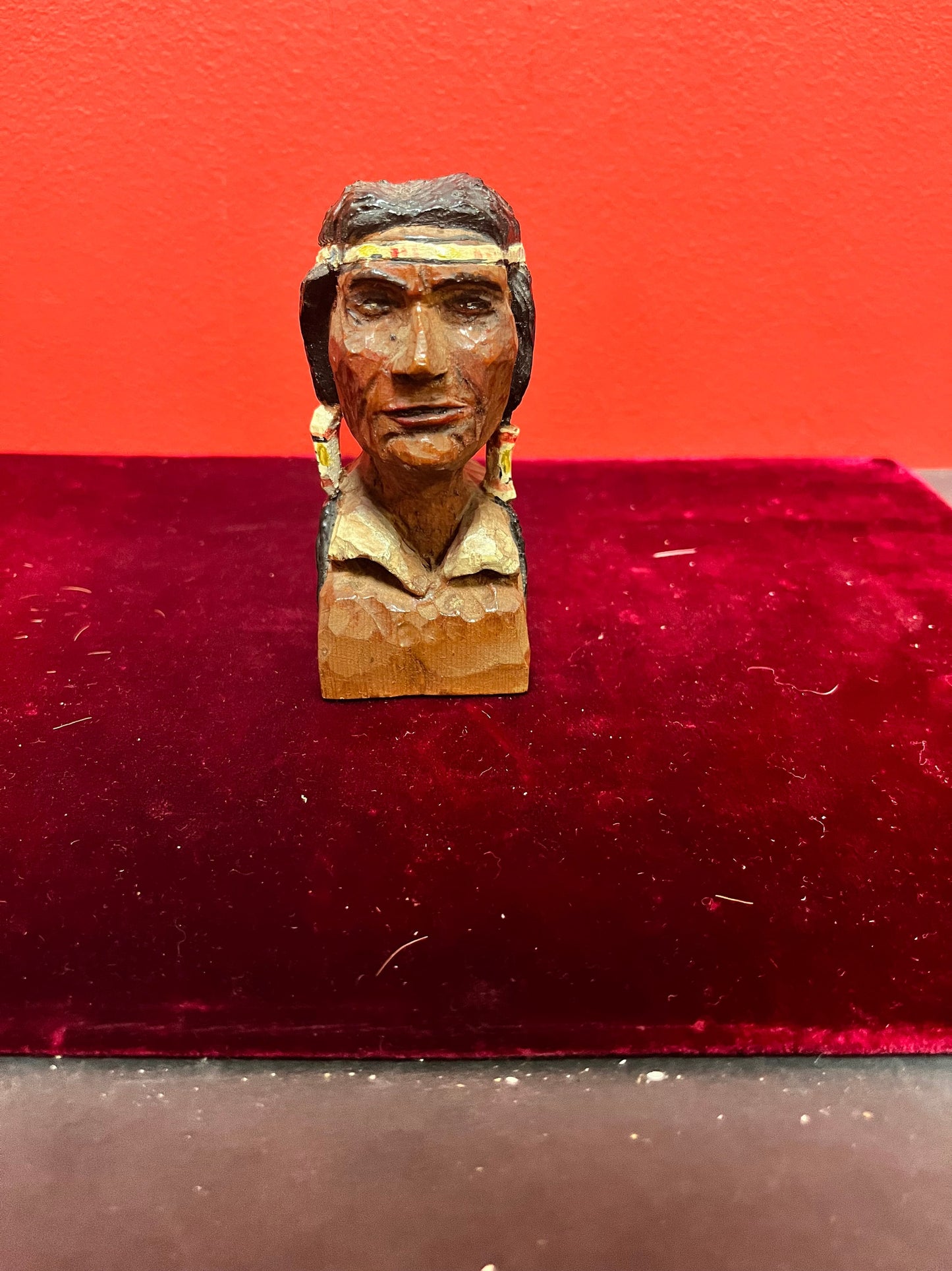 4 inch stunning small primitive Indigenous First Nations antique bust of an Indian  well carved beauty -