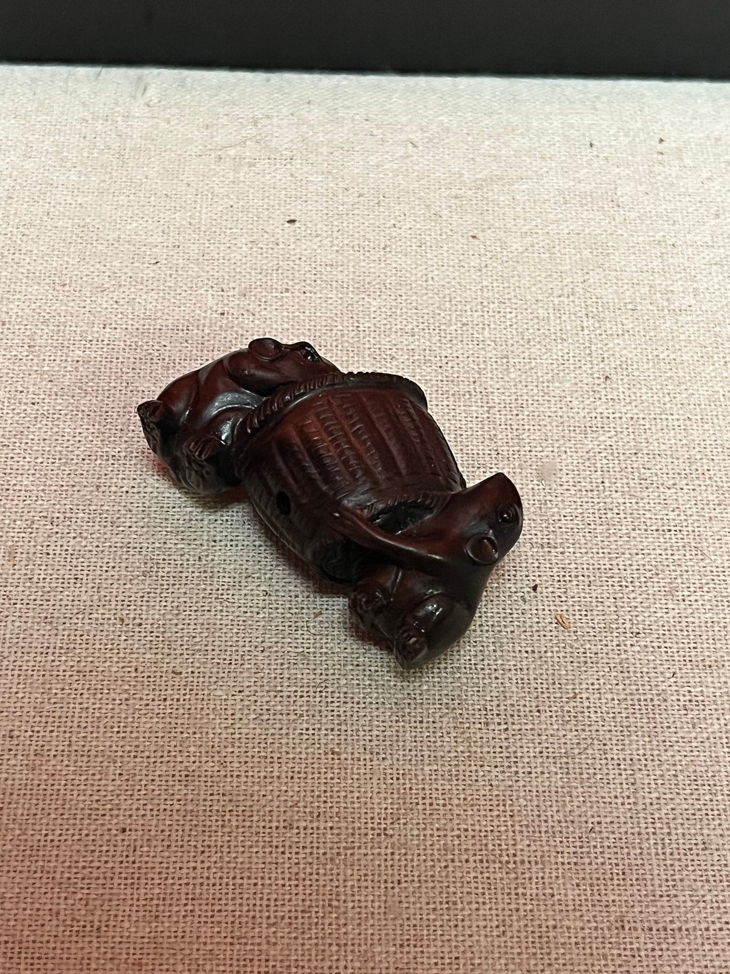 A Stunning  Japanese antique WOODEN Netsuke two rats