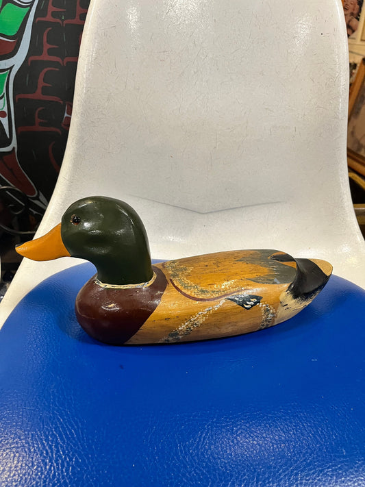 Lovely Canadian 13 x 5 high antique wooden painted duck decoy statue  wonderful