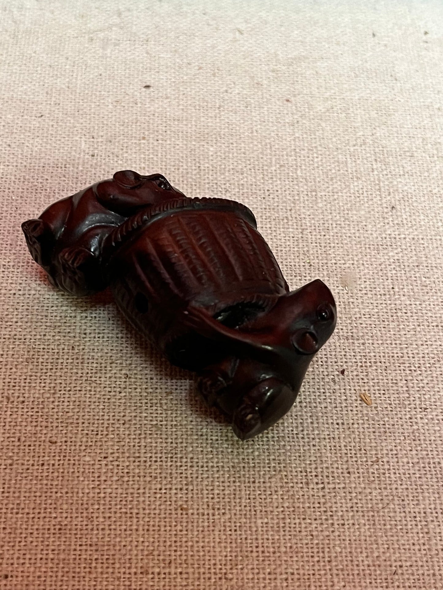 A Stunning  Japanese antique WOODEN Netsuke two rats