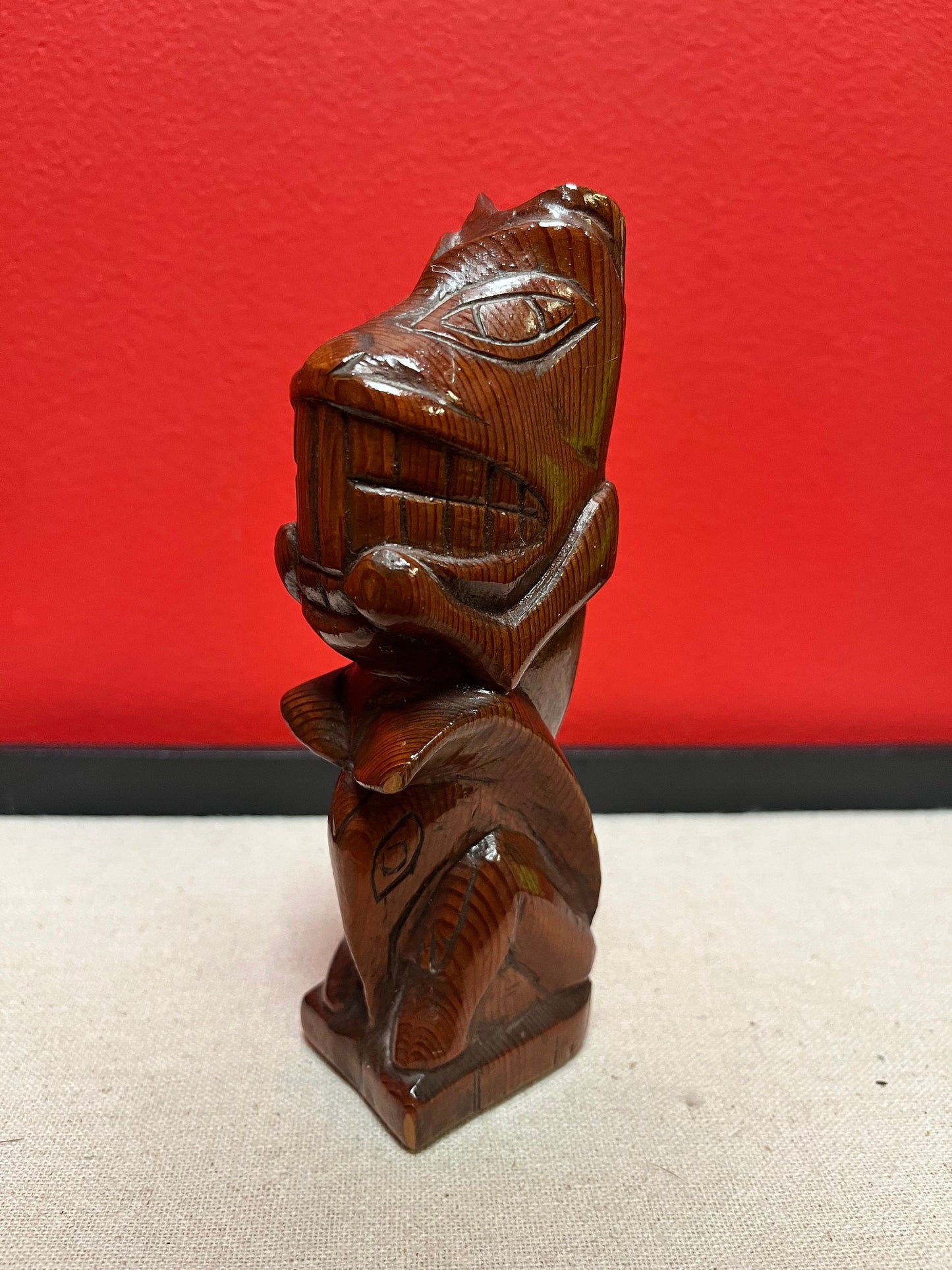 A  7 inch beautiful indigenous first nations pacific northwest coast carved wooden beaver  lovely primitive example